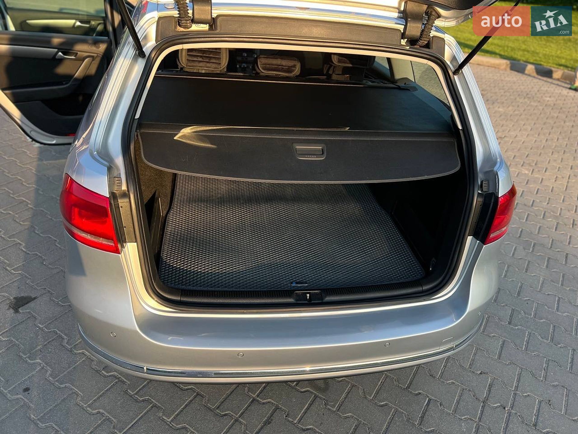 Volkswagen Passat 2014 VIN WVWZZZ3CZEE093681 фото оголошення 19 з 38