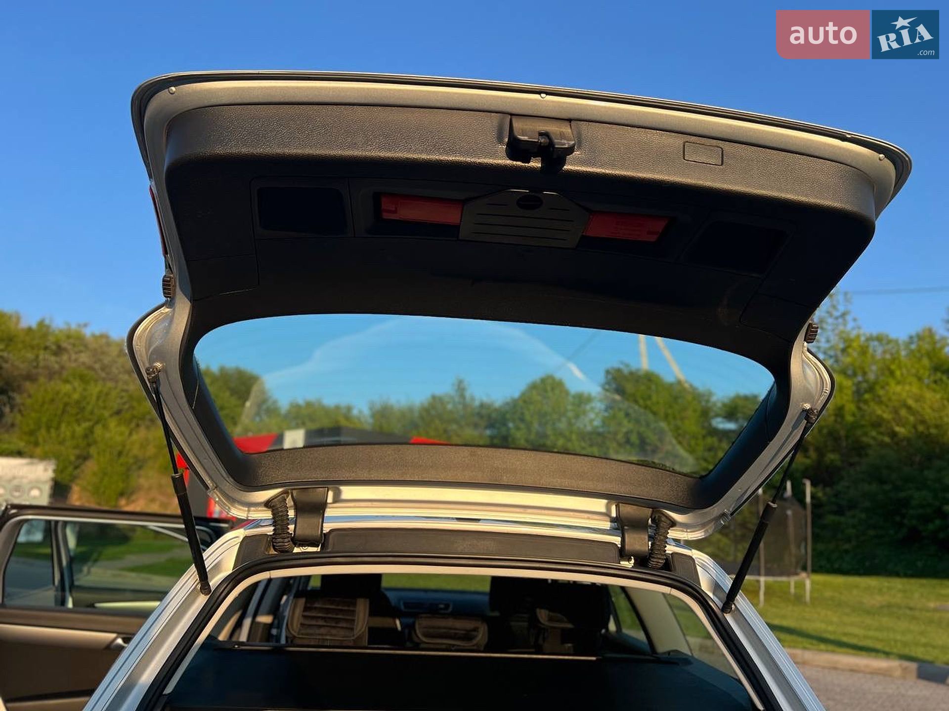 Volkswagen Passat 2014 VIN WVWZZZ3CZEE093681 фото оголошення 20 з 38