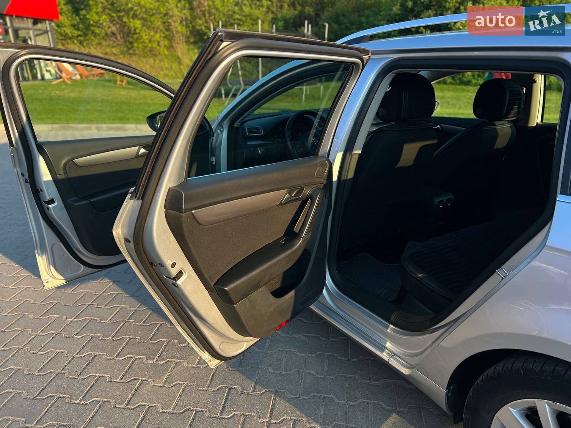 Volkswagen Passat 2014 VIN WVWZZZ3CZEE093681 фото оголошення 23 з 38