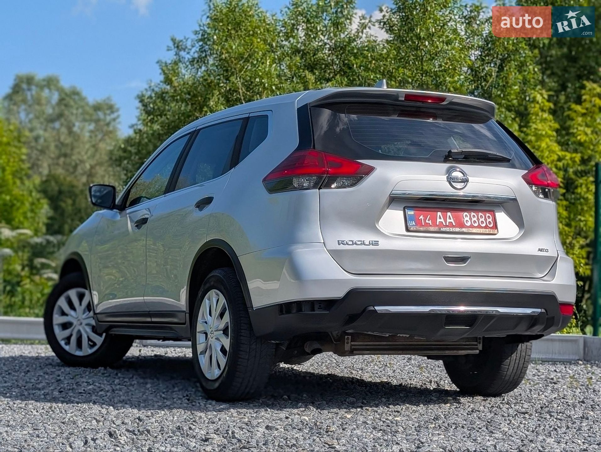 Nissan Rogue 2017 VIN KNMAT2MV1HP525116 фото оголошення 25 з 50
