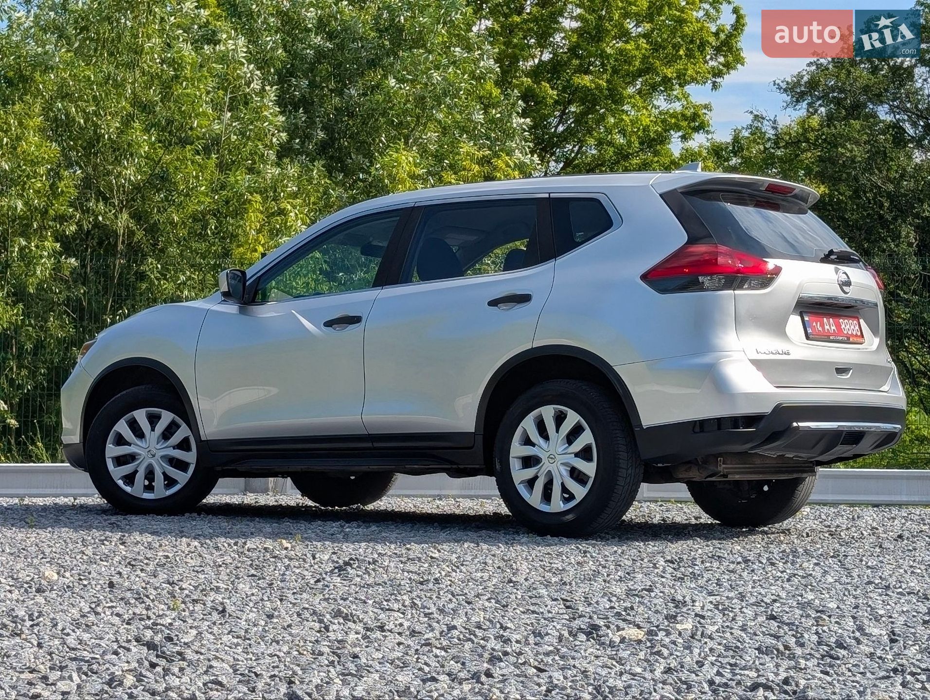 Nissan Rogue 2017 VIN KNMAT2MV1HP525116 фото оголошення 27 з 50