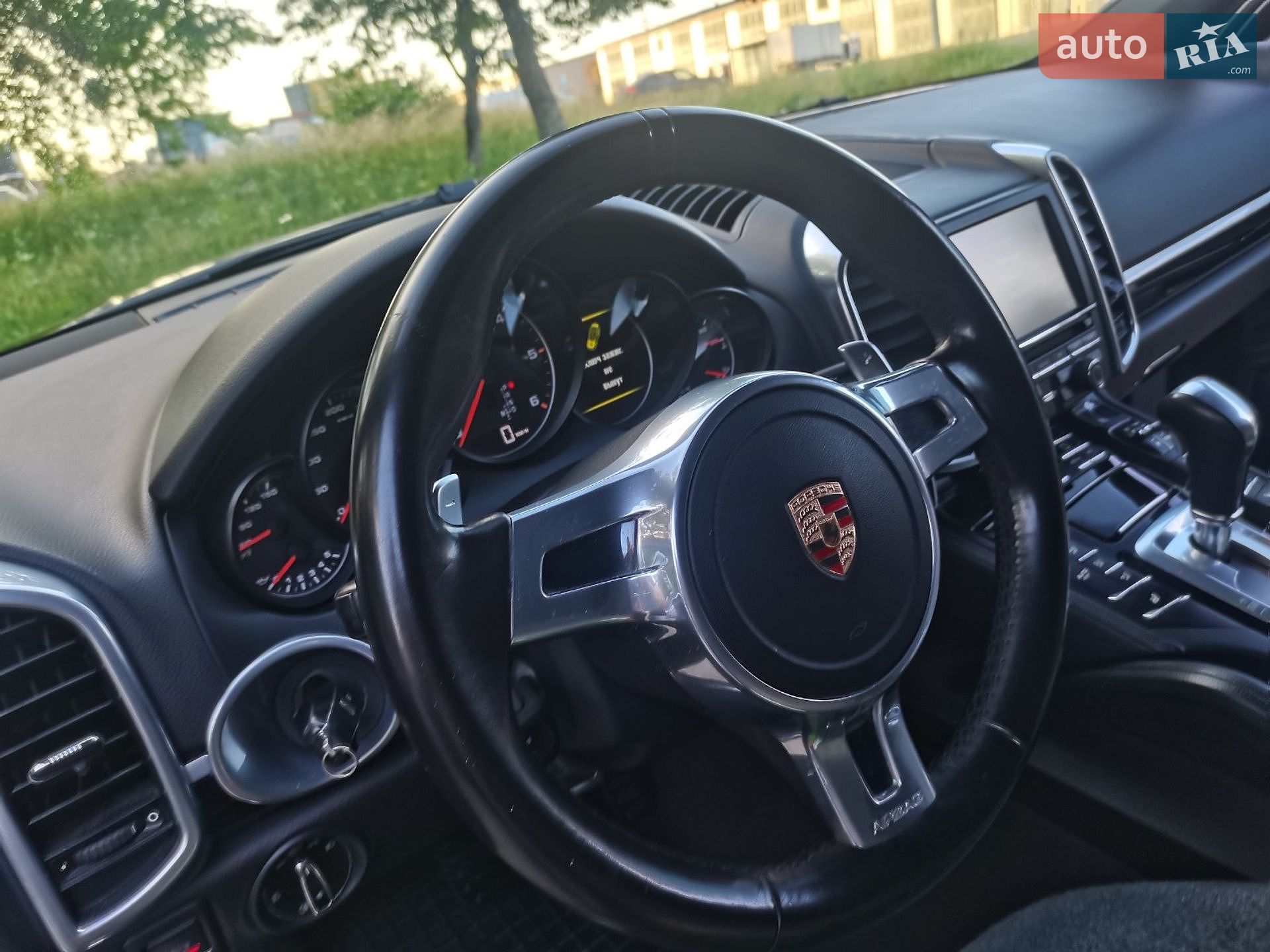 Porsche Cayenne 2014 VIN WP1ZZZ92ZELA42184 фото оголошення 11 з 54