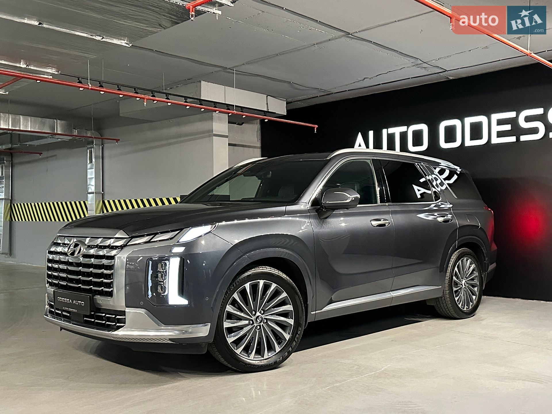 Hyundai Palisade 2024 VIN KMHR781ADRU768746 фото оголошення 2 з 32