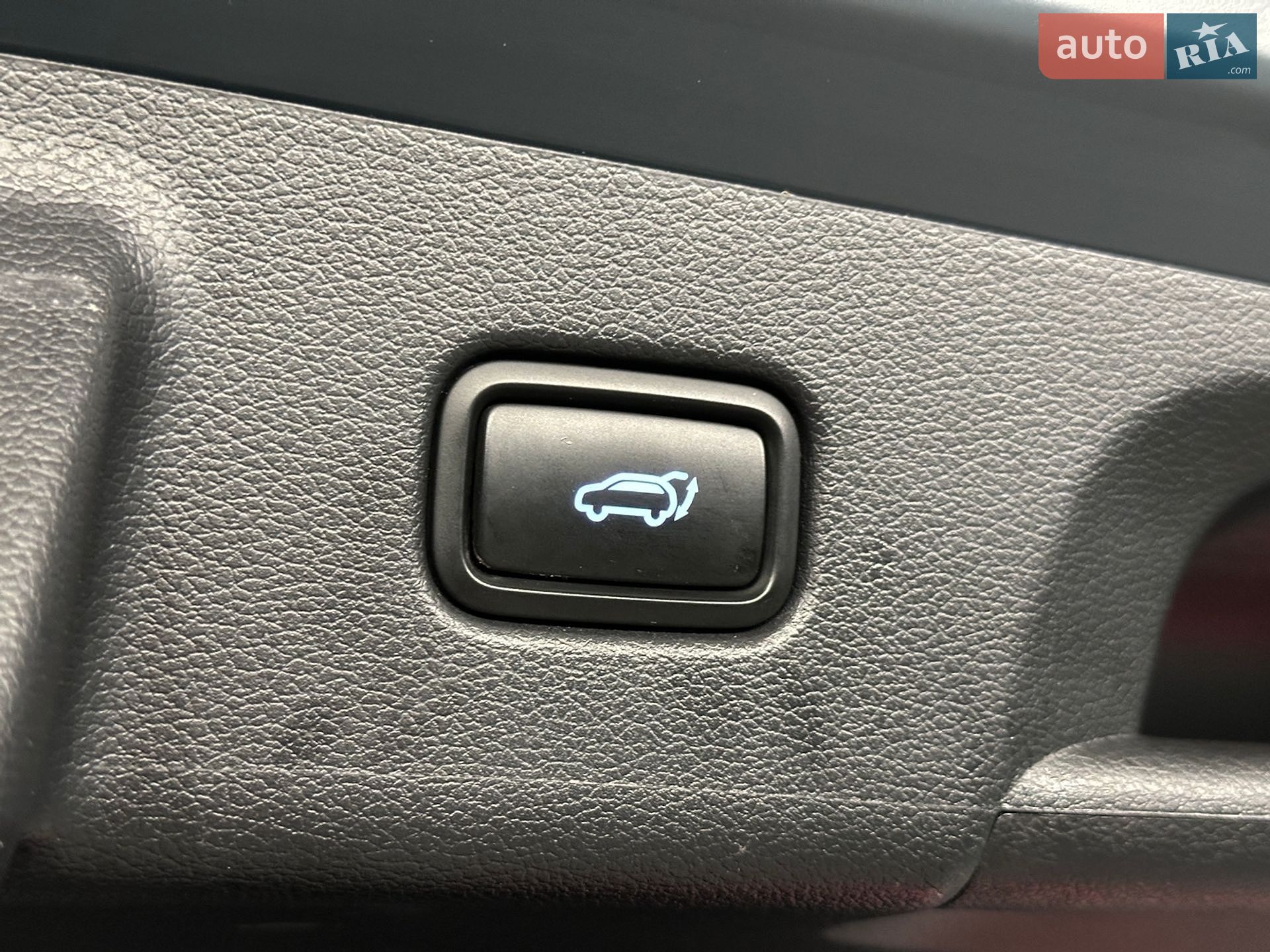 Hyundai Palisade 2024 VIN KMHR781ADRU768746 фото оголошення 9 з 32