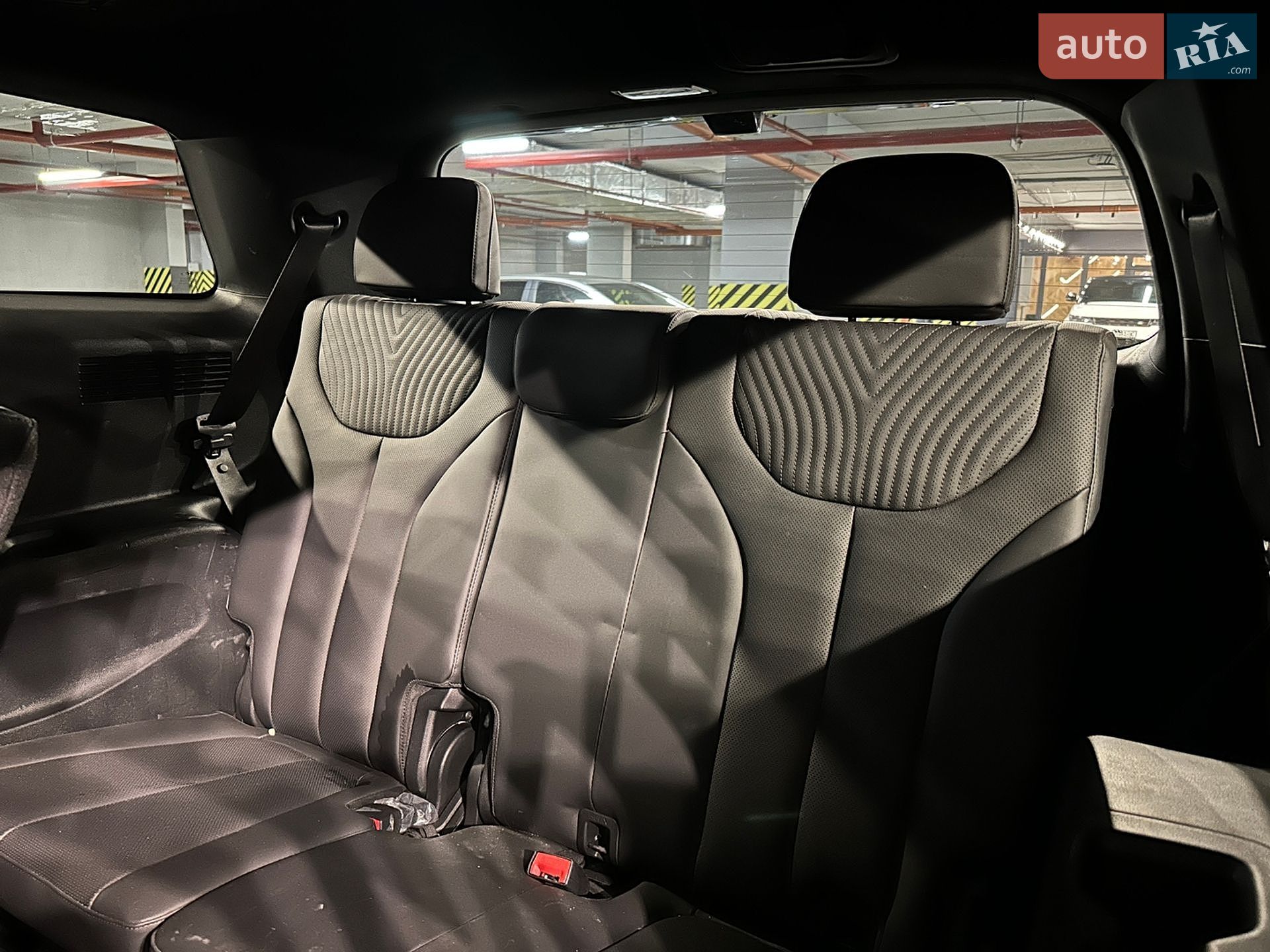 Hyundai Palisade 2024 VIN KMHR781ADRU768746 фото оголошення 10 з 32