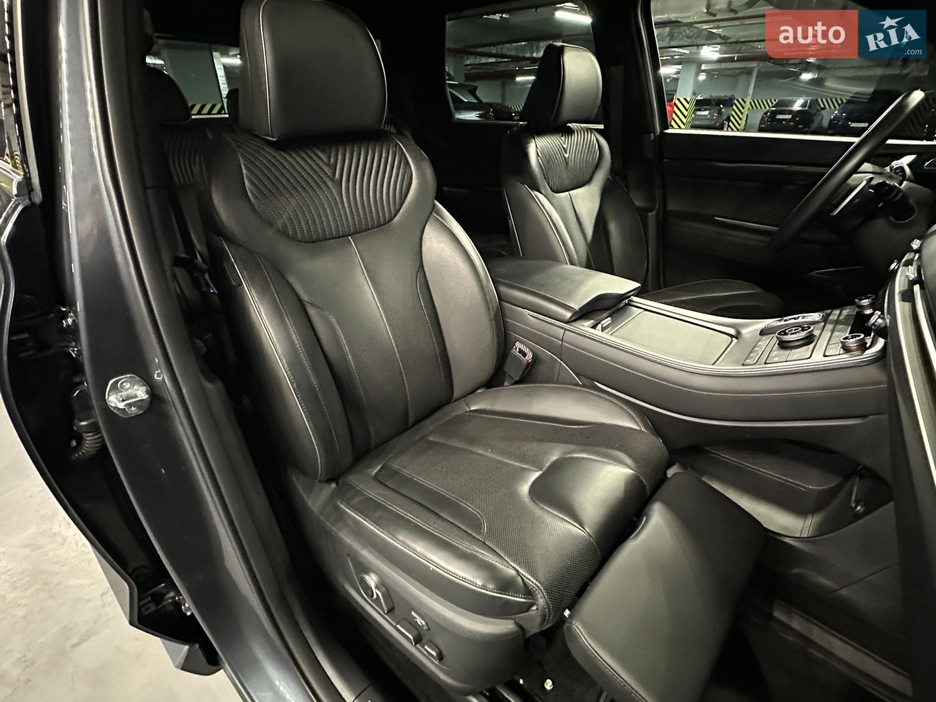 Hyundai Palisade 2024 VIN KMHR781ADRU768746 фото оголошення 18 з 32