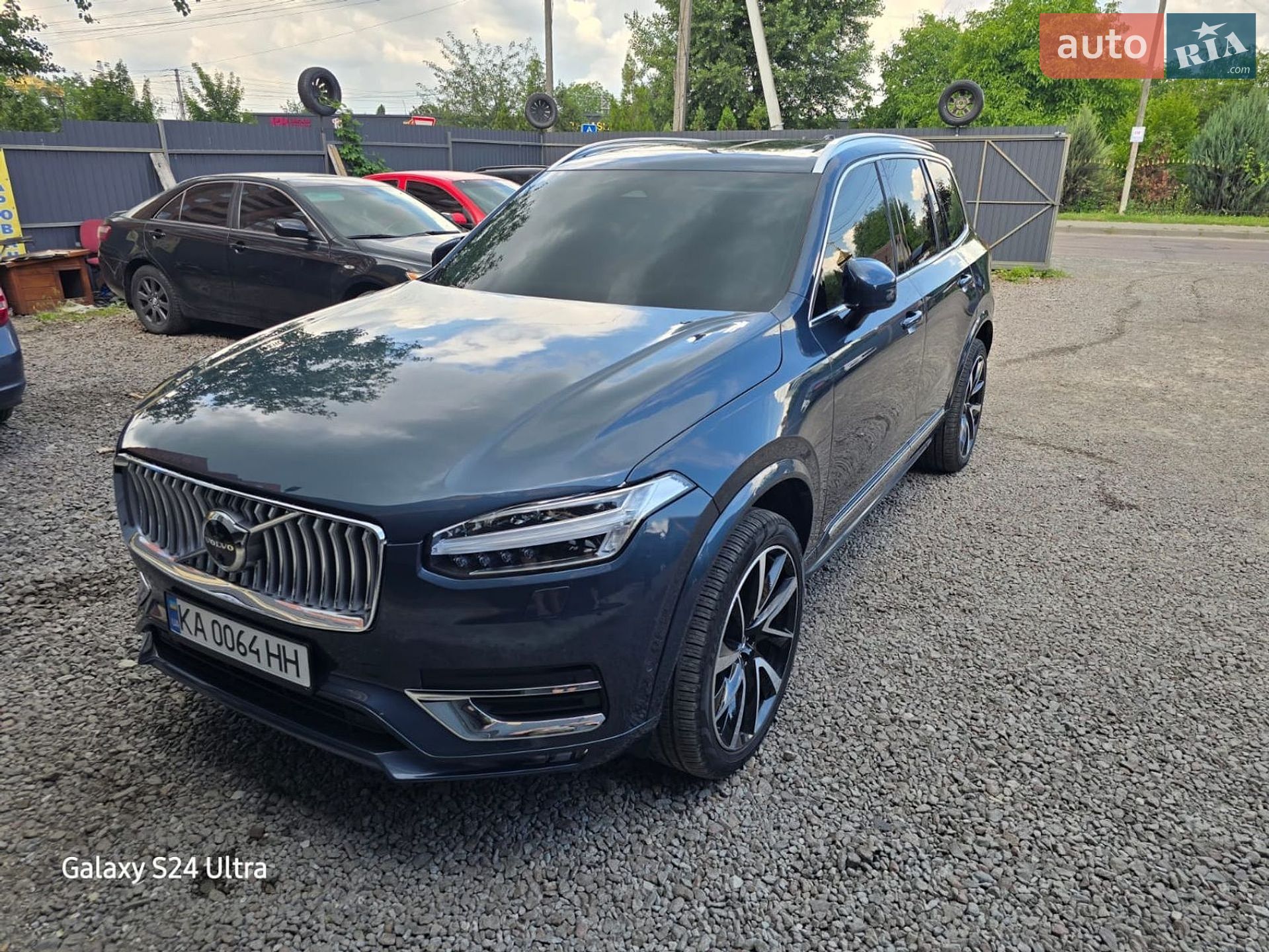 Volvo XC90 2024 VIN YV4062PF7R1258380 фото оголошення 3 з 26
