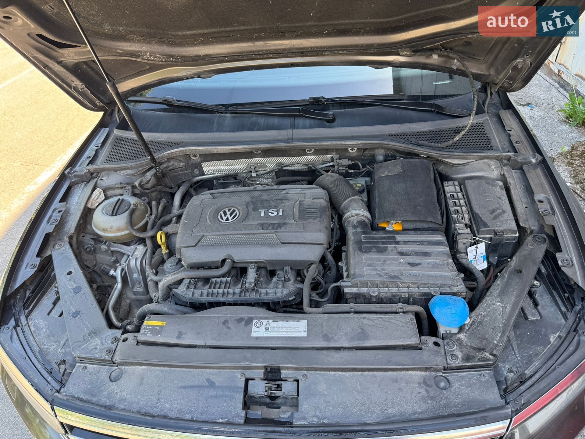 Volkswagen Passat 2017 VIN WVWZZZ3CZHE130552 фото оголошення 39 з 43
