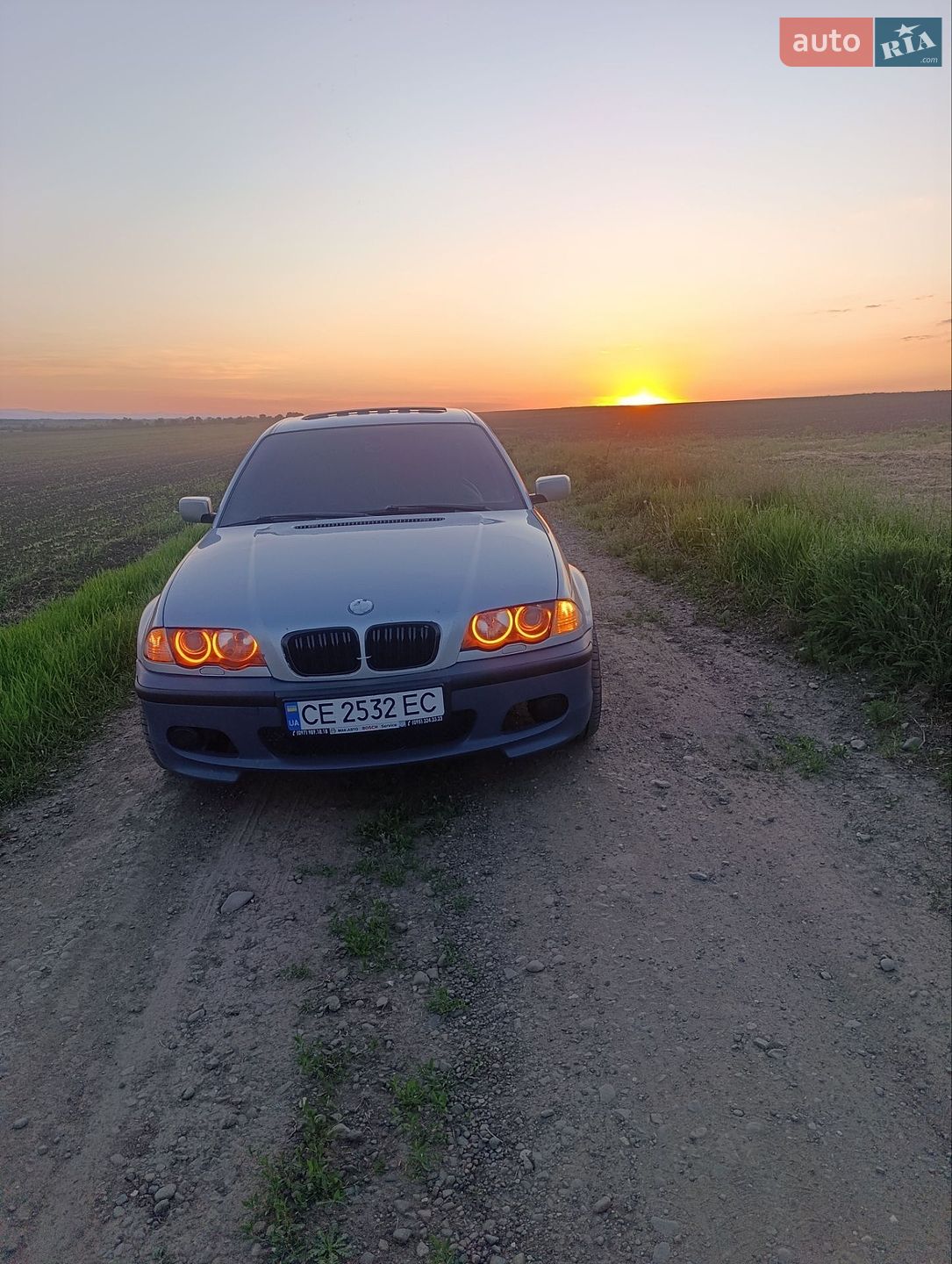 BMW 3 Series 2001 VIN WBAAV11090FT77771 фото оголошення 3 з 8