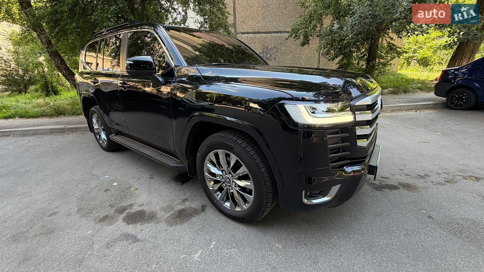 Toyota Land Cruiser 2025 VIN JTMAAABJ204119027 фото оголошення 6 з 51