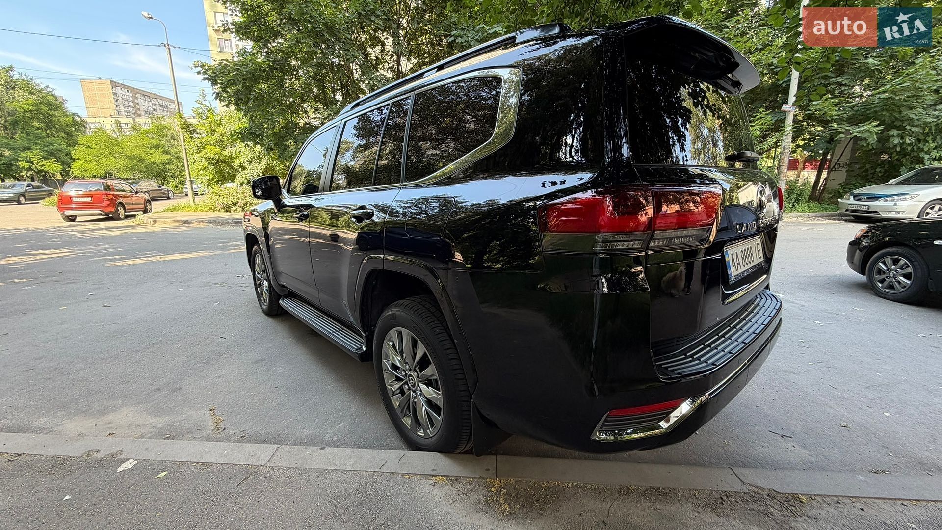 Toyota Land Cruiser 2025 VIN JTMAAABJ204119027 фото оголошення 15 з 51