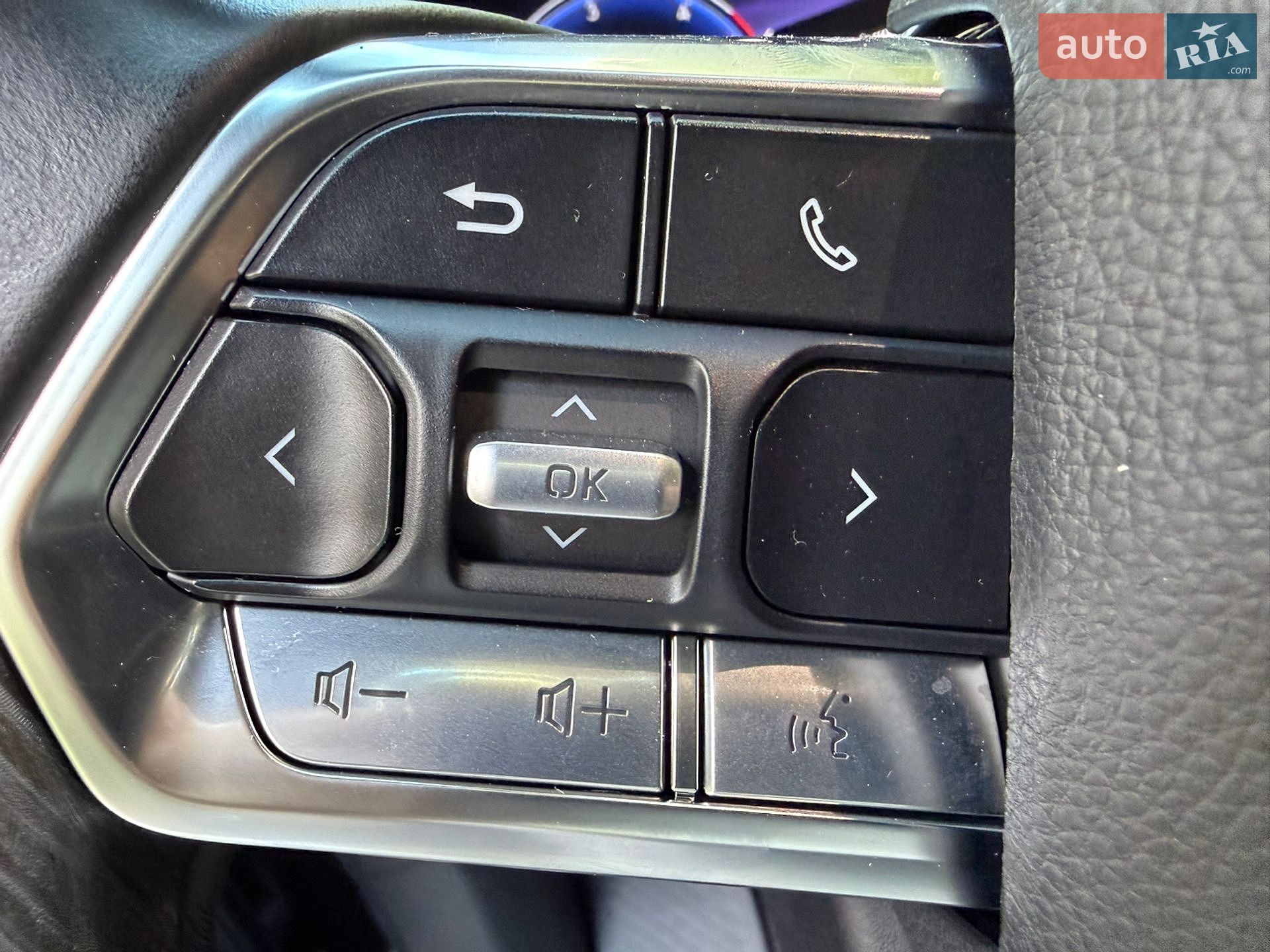 Toyota Land Cruiser 2025 VIN JTMAAABJ204119027 фото оголошення 48 з 51