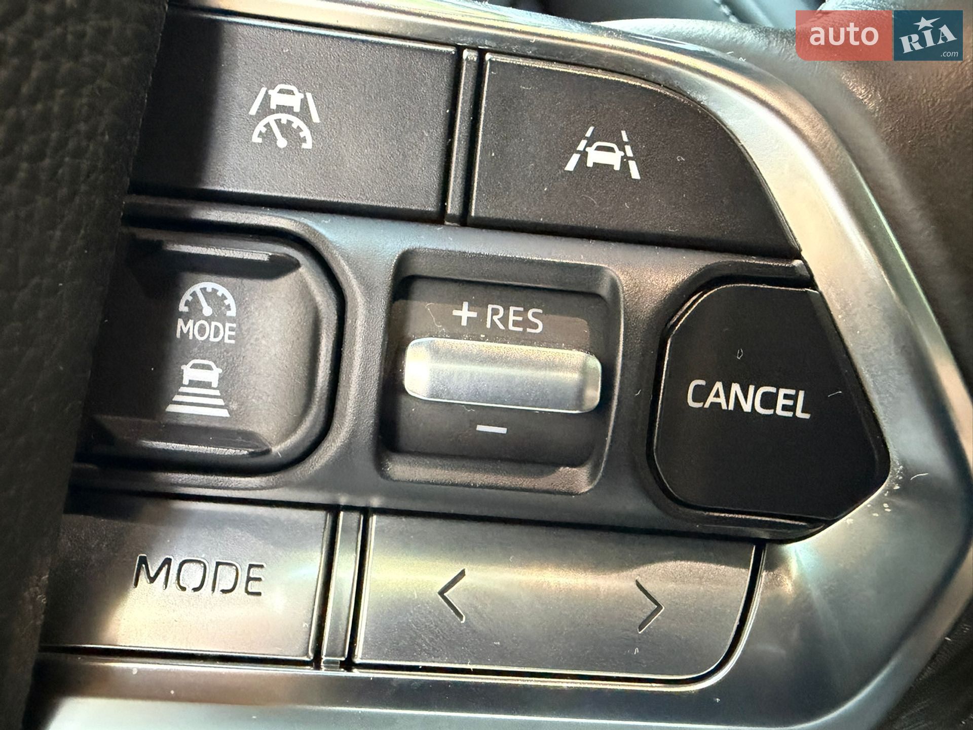 Toyota Land Cruiser 2025 VIN JTMAAABJ204119027 фото оголошення 49 з 51