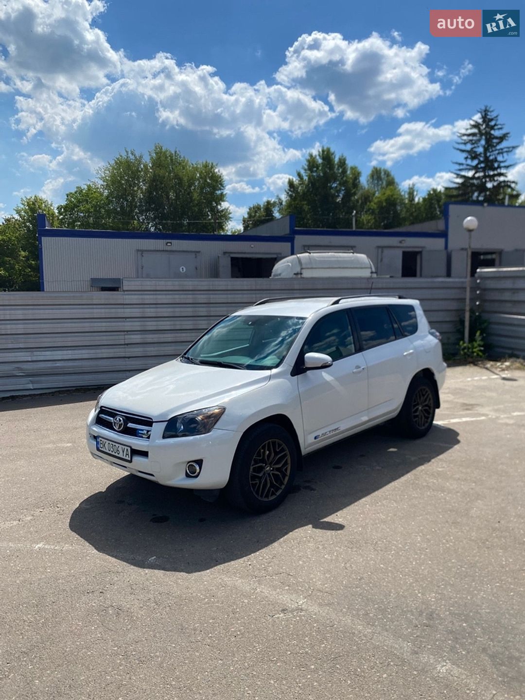 Toyota RAV4 EV 2013 VIN 2T3YL4DV6DW002120 фото оголошення 17 з 60