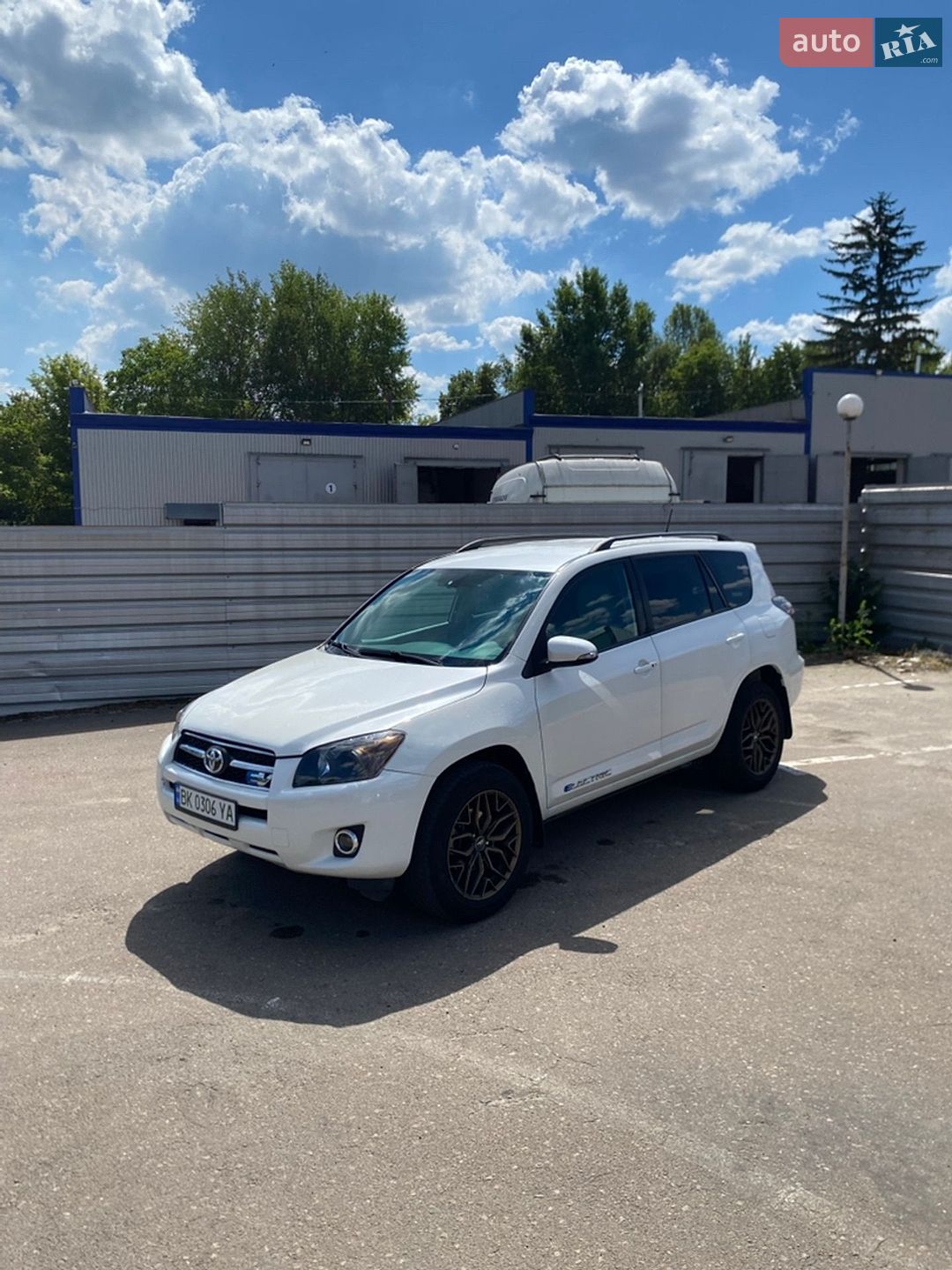 Toyota RAV4 EV 2013 VIN 2T3YL4DV6DW002120 фото оголошення 18 з 60