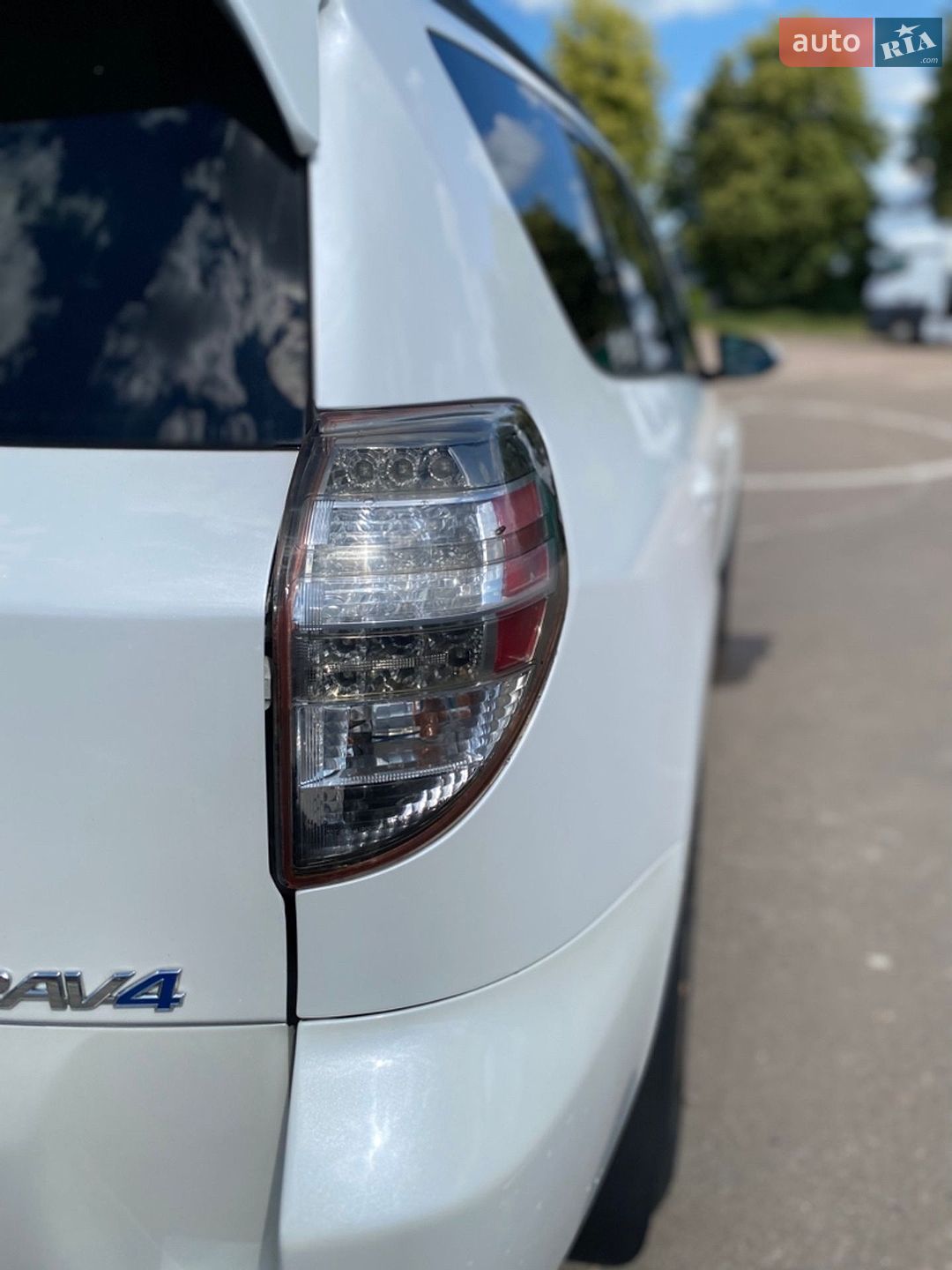 Toyota RAV4 EV 2013 VIN 2T3YL4DV6DW002120 фото оголошення 22 з 60