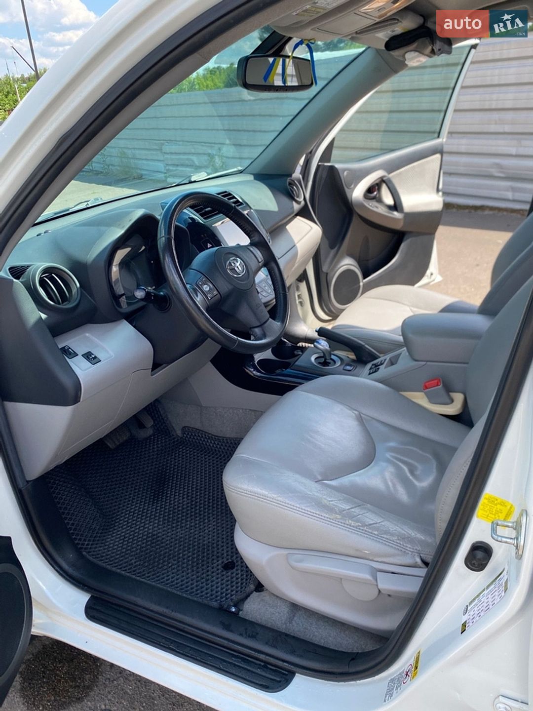 Toyota RAV4 EV 2013 VIN 2T3YL4DV6DW002120 фото оголошення 40 з 60