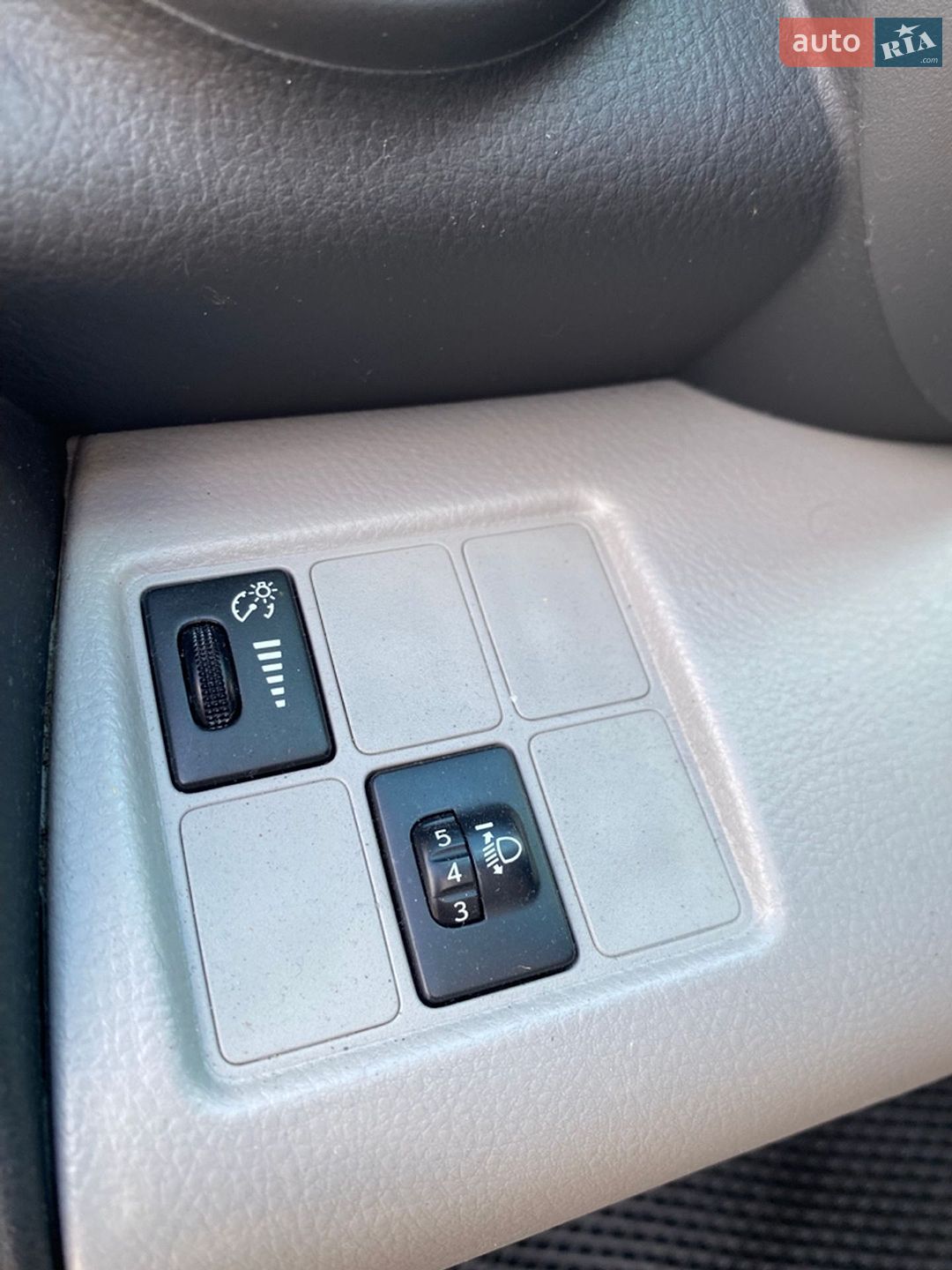 Toyota RAV4 EV 2013 VIN 2T3YL4DV6DW002120 фото оголошення 59 з 60