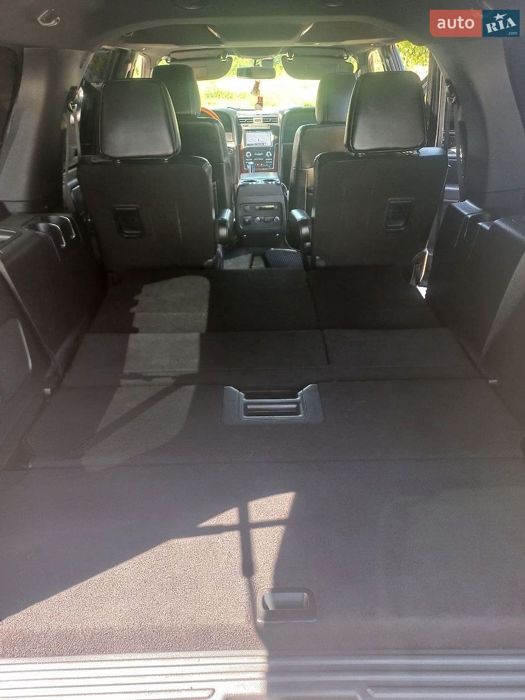 Lincoln Navigator 2016 VIN 5LMJJ3HT2GEL10058 фото оголошення 17 з 35