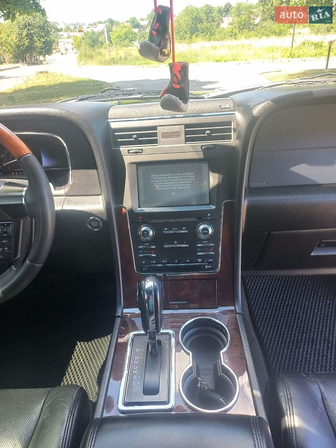 Lincoln Navigator 2016 VIN 5LMJJ3HT2GEL10058 фото оголошення 29 з 35