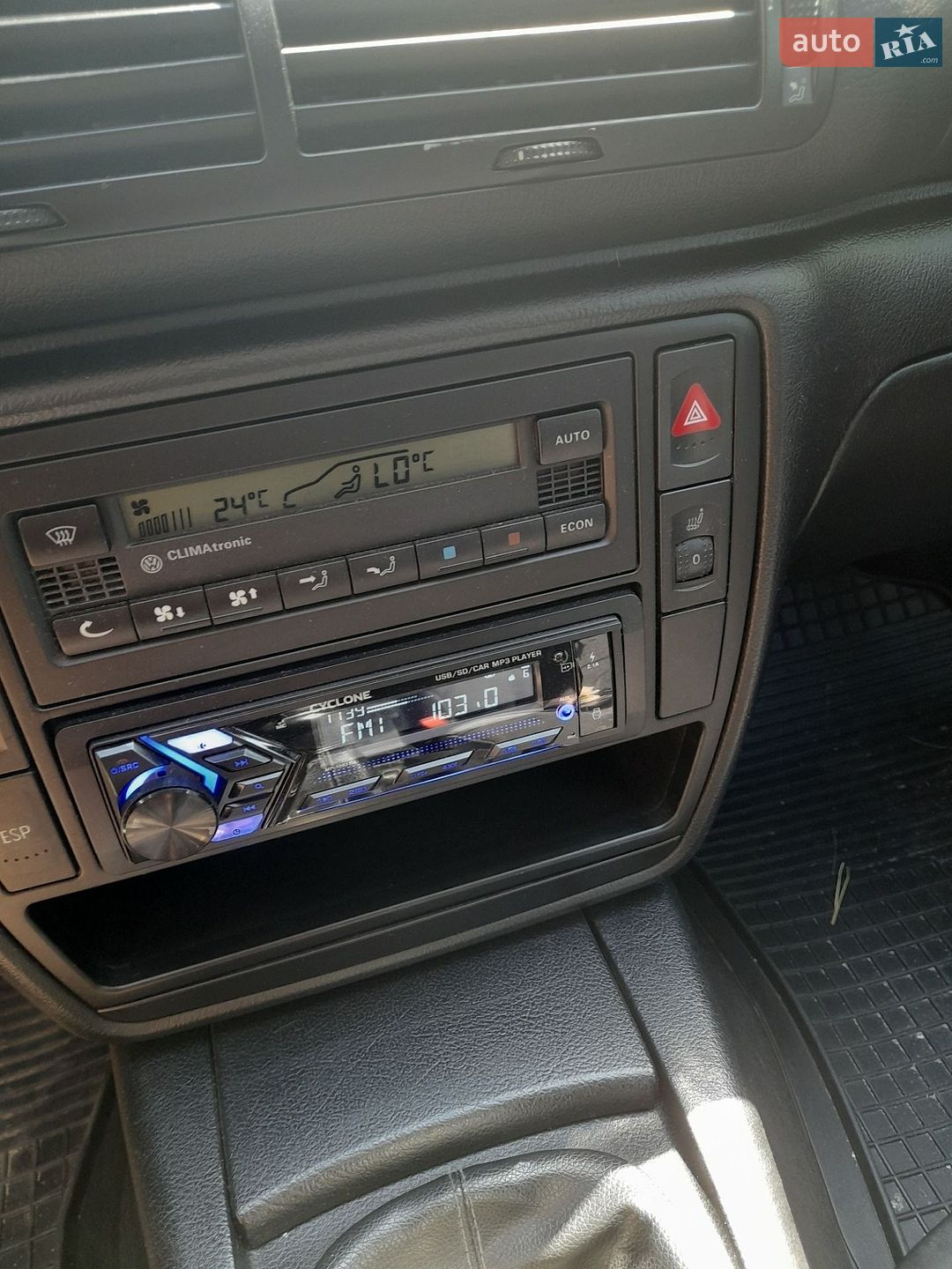 Volkswagen Passat 2001 VIN WVWZZZ3BZ1E151278 фото оголошення 15 з 18