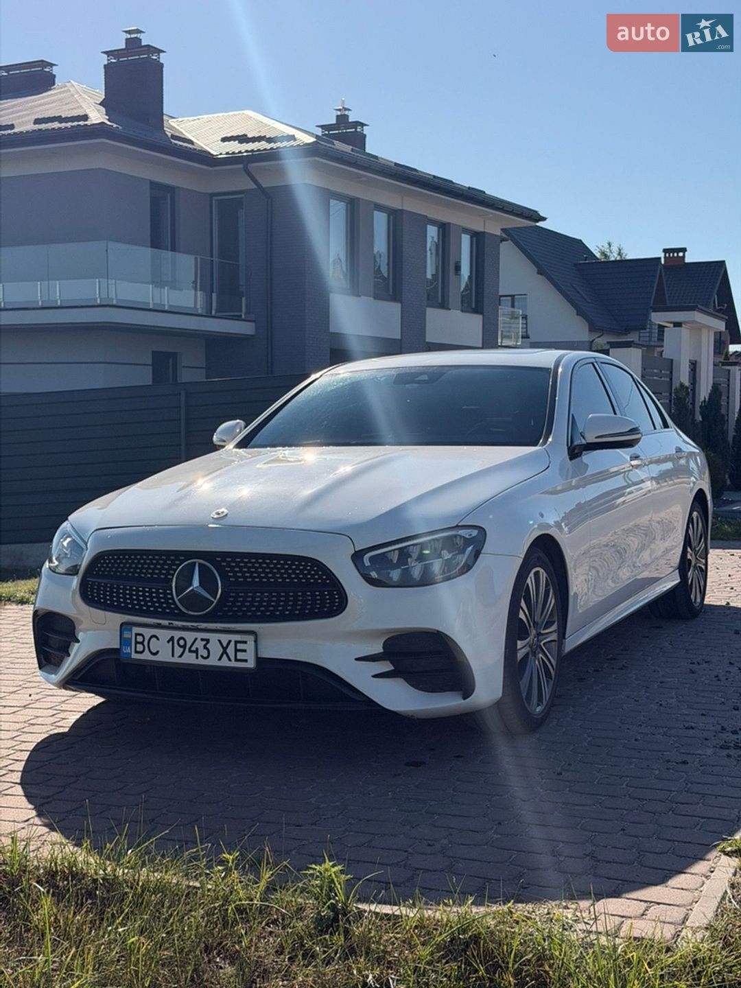 Mercedes-Benz E-Class 2021 VIN W1KZF8DB7NB027441 фото оголошення 5 з 8