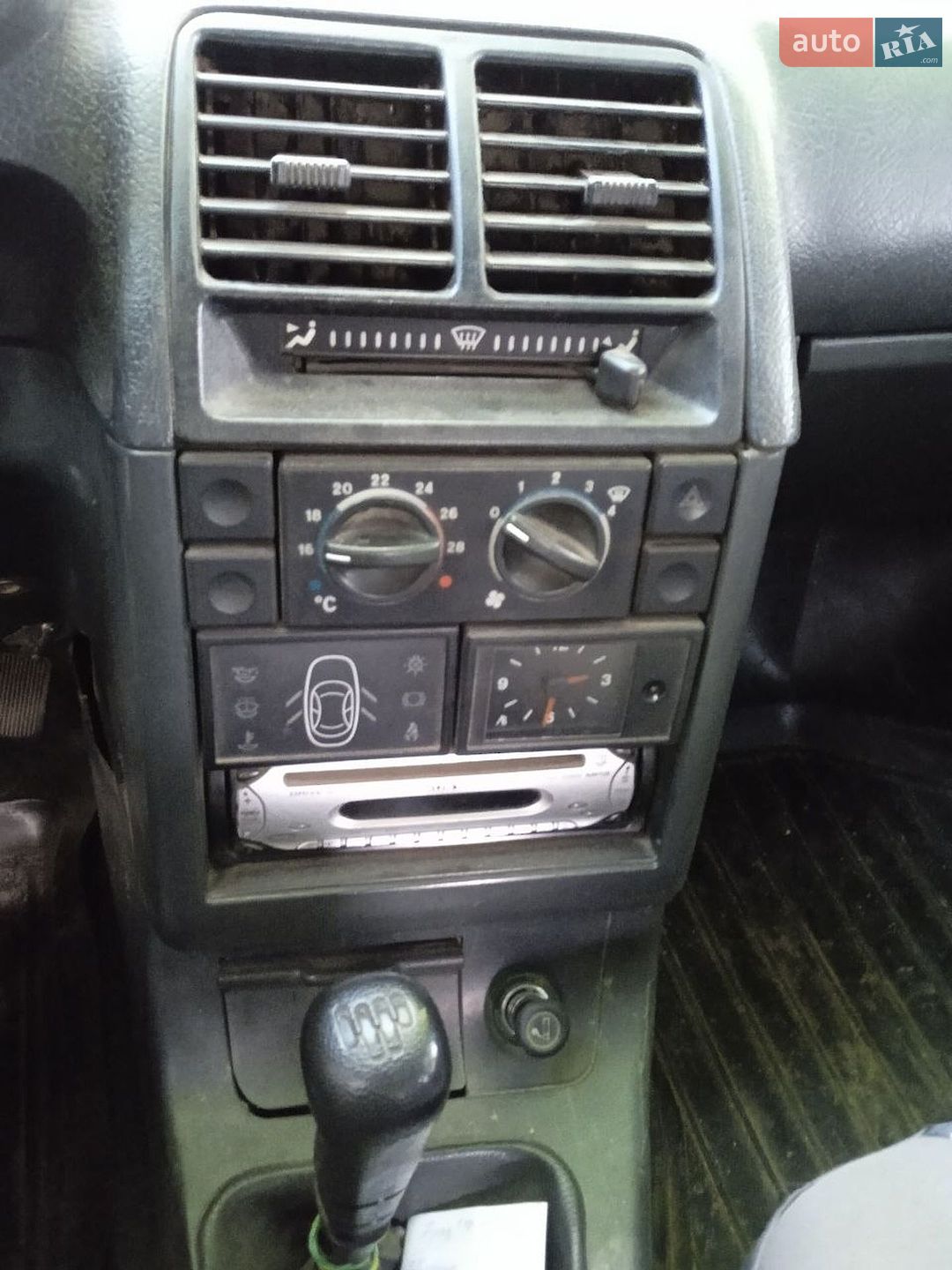 ВАЗ / Lada 2112 2005 VIN XTA21112050217790 фото оголошення 8 з 10