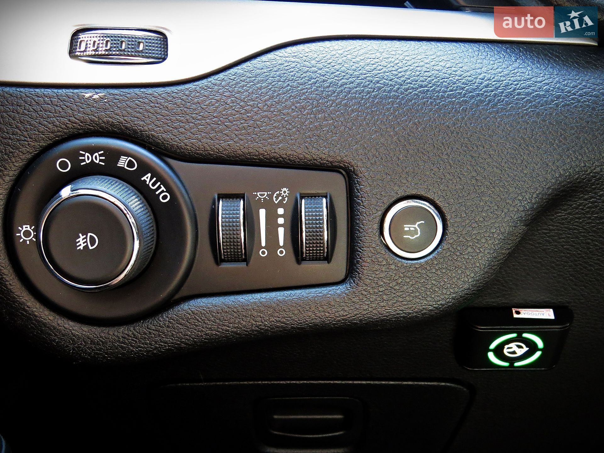 Jeep Cherokee 2016 VIN 1C4PJMBS7HW517466 фото оголошення 12 з 23
