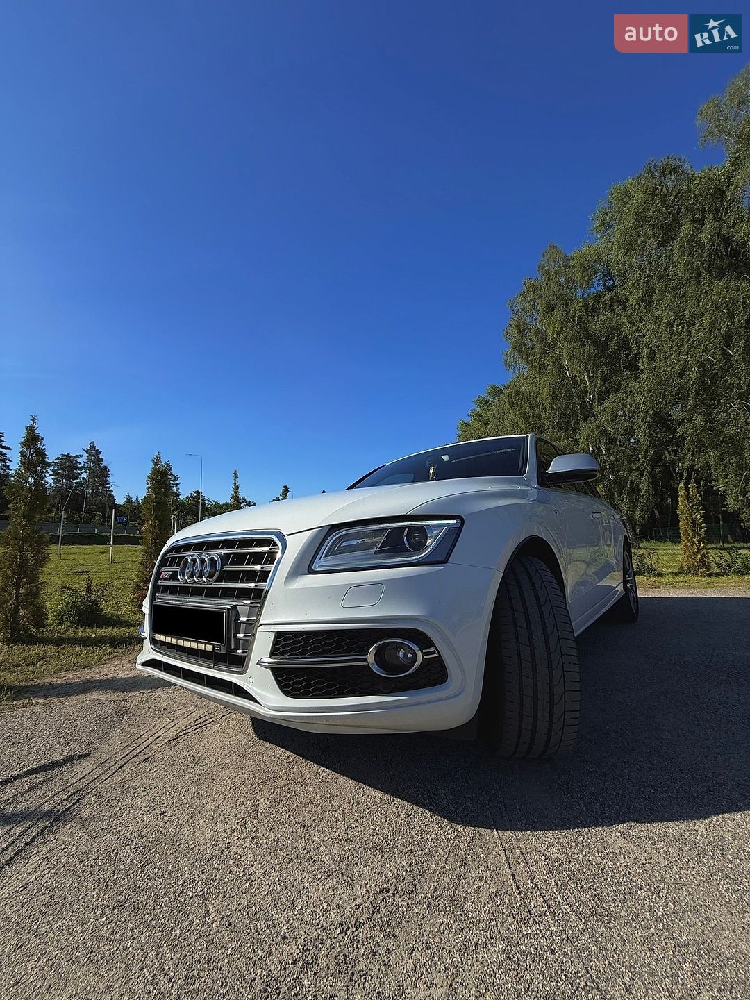 Audi SQ5 2015 VIN WAUZZZ8R0FA147679 фото оголошення 3 з 28