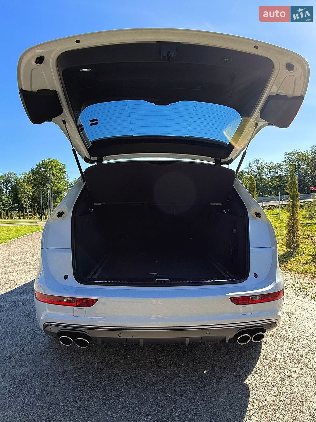 Audi SQ5 2015 VIN WAUZZZ8R0FA147679 фото оголошення 14 з 28