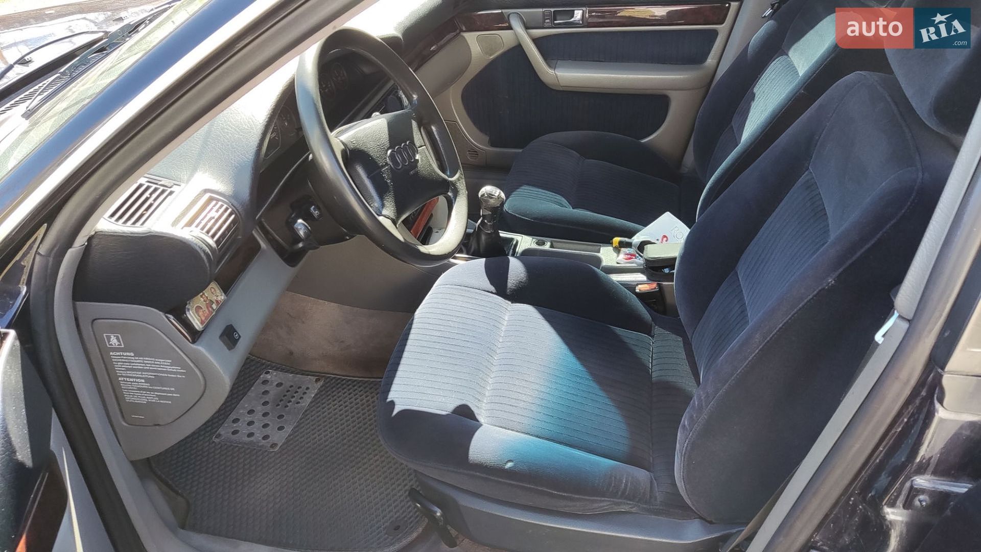Audi A6 1997 VIN WAUZZZ4AZVN011536 фото оголошення 19 з 27