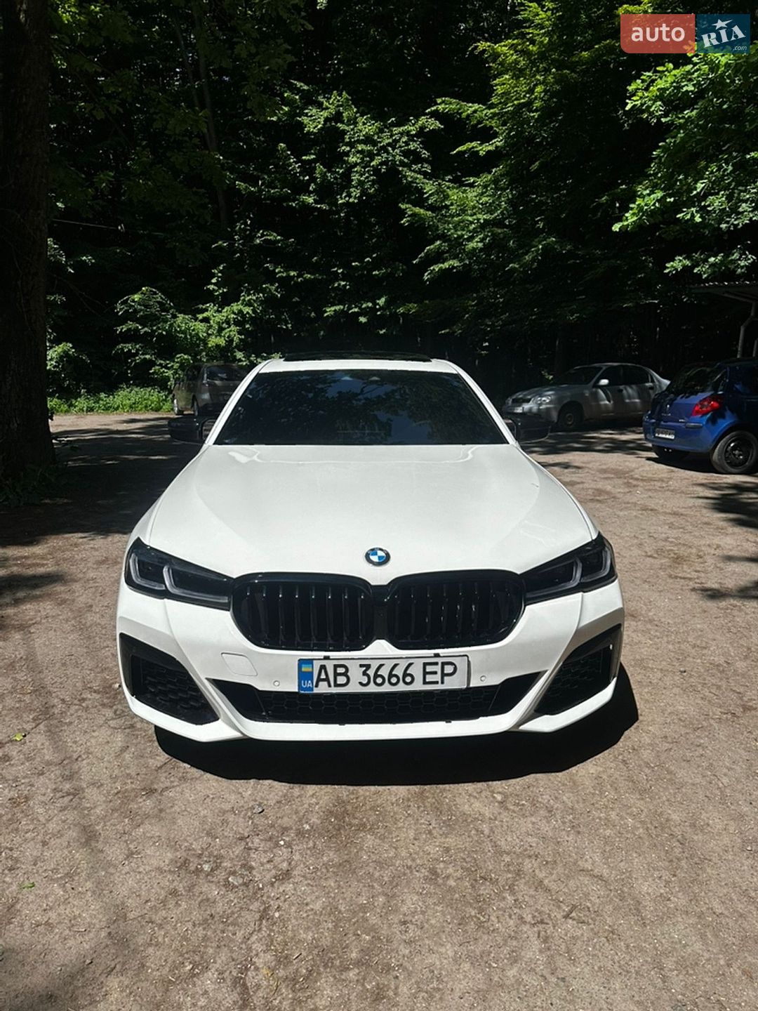 BMW 5 Series 2018 VIN WBAJA9C5XKB253974 фото оголошення 21 з 33