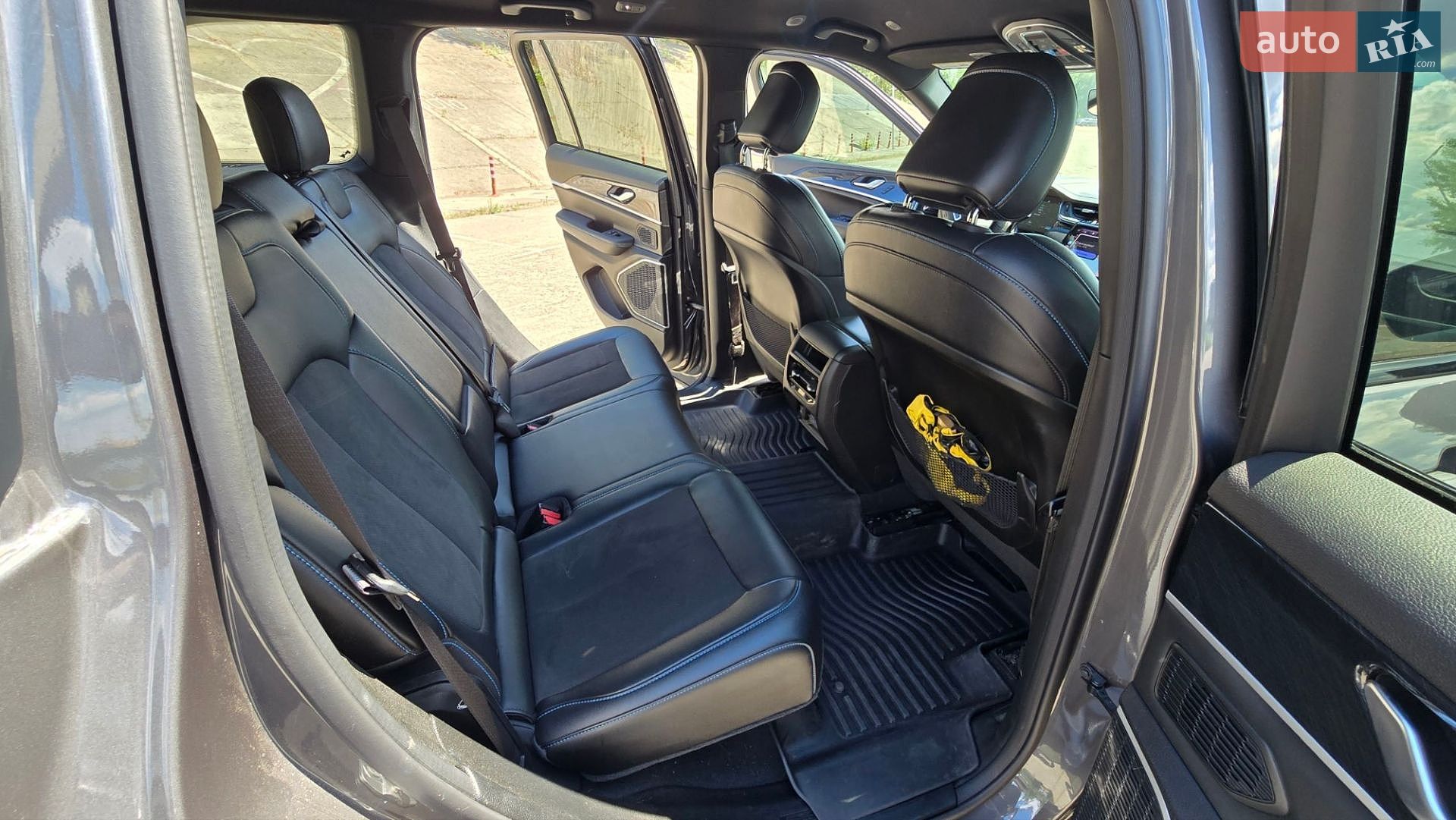 Jeep Grand Cherokee 2022 VIN 1C4RJYC68N8725258 фото оголошення 5 з 13
