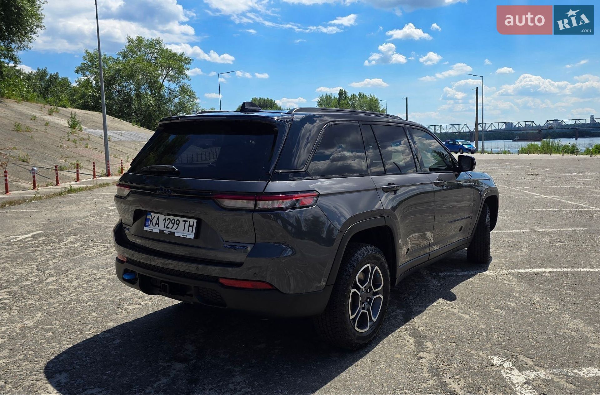 Jeep Grand Cherokee 2022 VIN 1C4RJYC68N8725258 фото оголошення 9 з 13