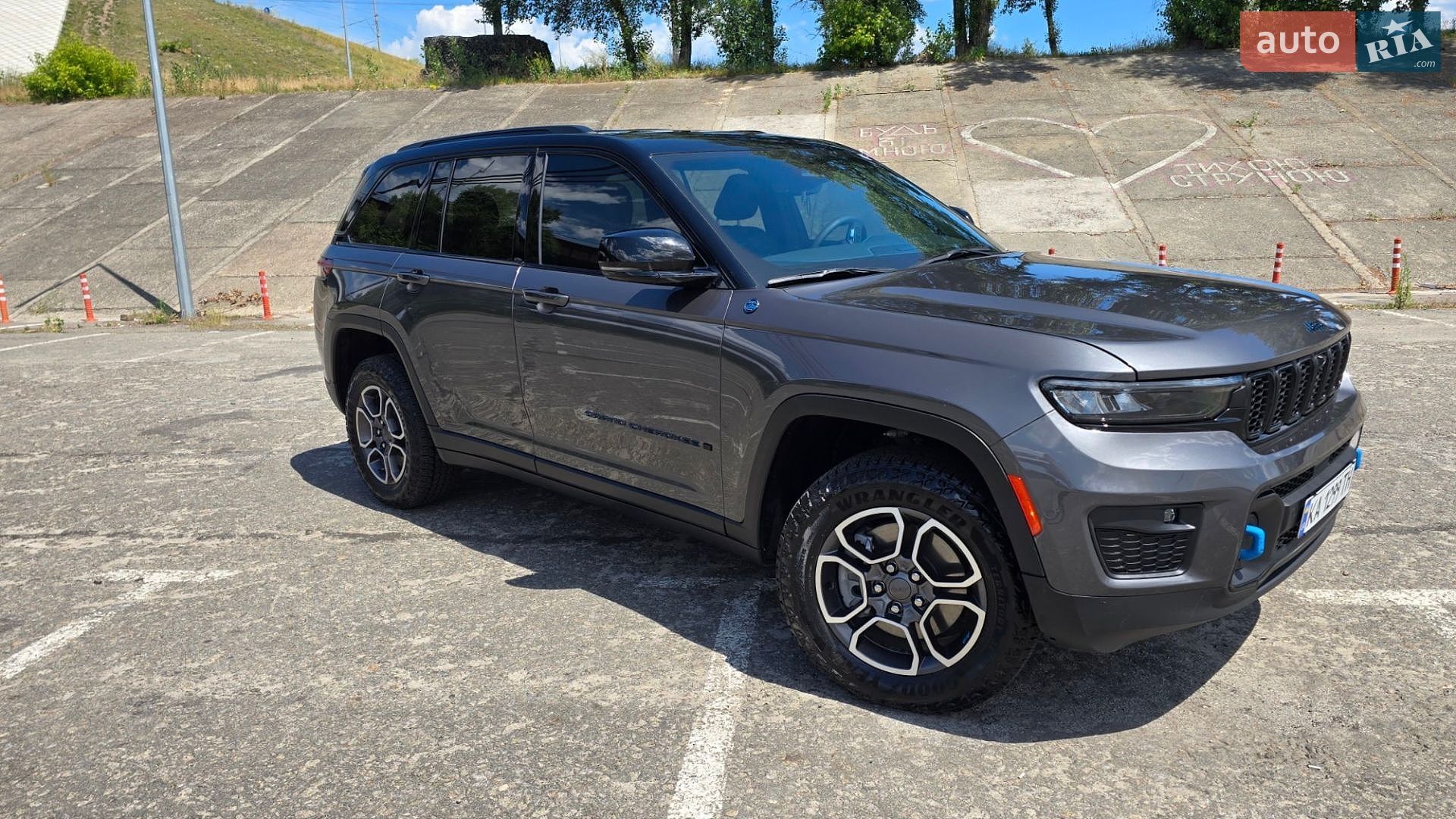 Jeep Grand Cherokee 2022 VIN 1C4RJYC68N8725258 фото оголошення 10 з 13