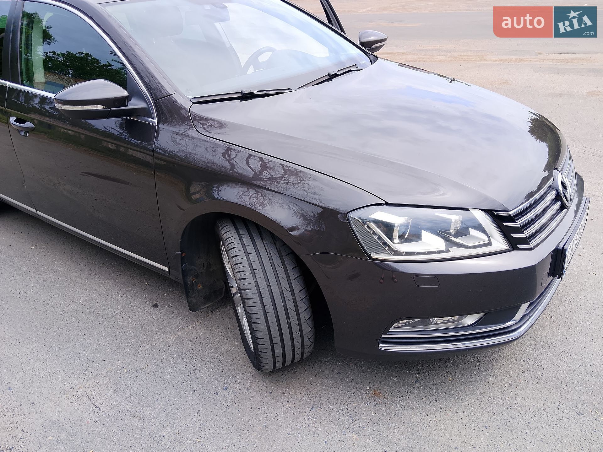 Volkswagen Passat 2011 VIN WVWZZZ3CZCE025733 фото оголошення 13 з 14