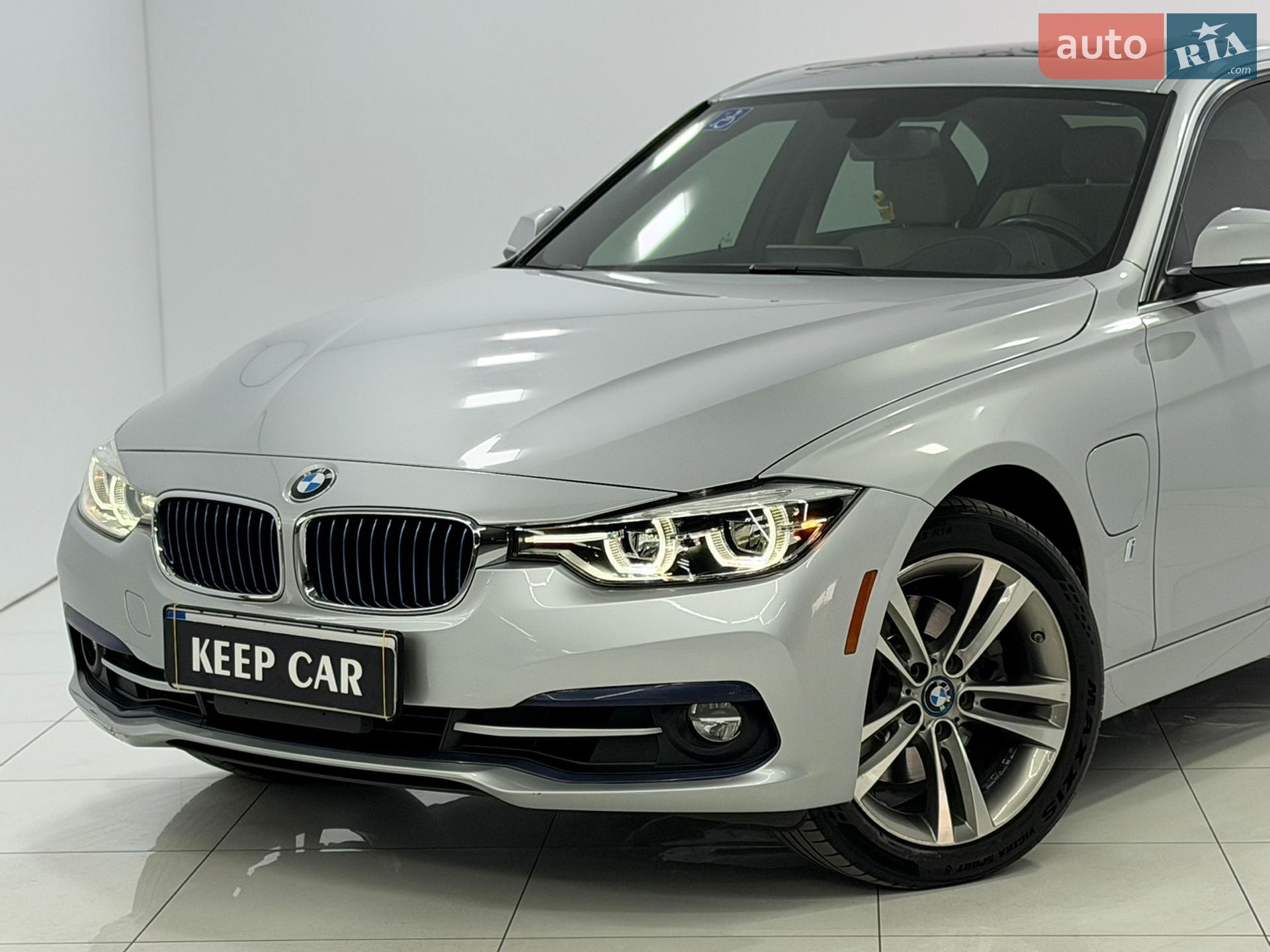 BMW 3 Series 2018 VIN WBA8E1C52JA758643 фото оголошення 5 з 35