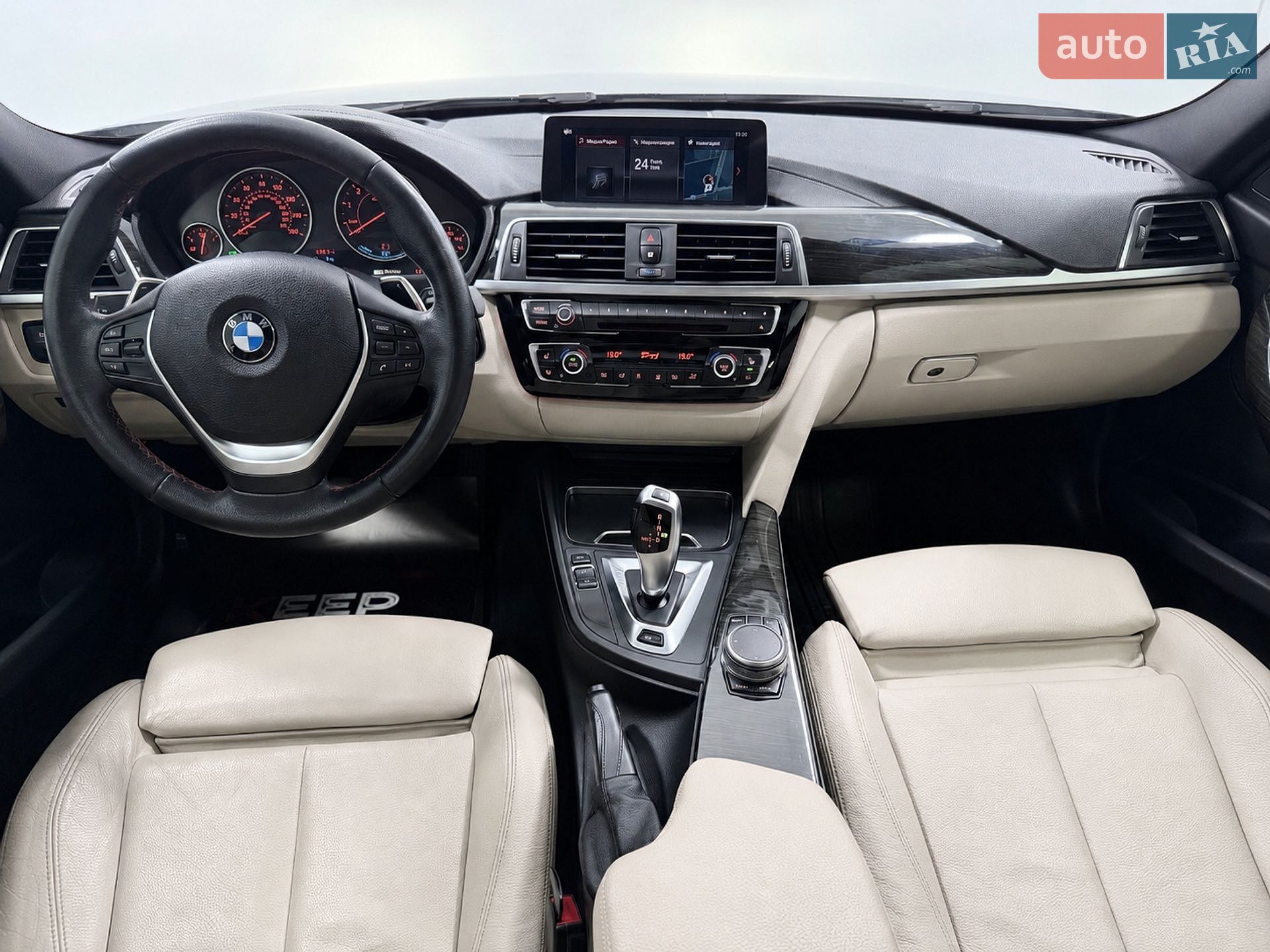 BMW 3 Series 2018 VIN WBA8E1C52JA758643 фото оголошення 26 з 35