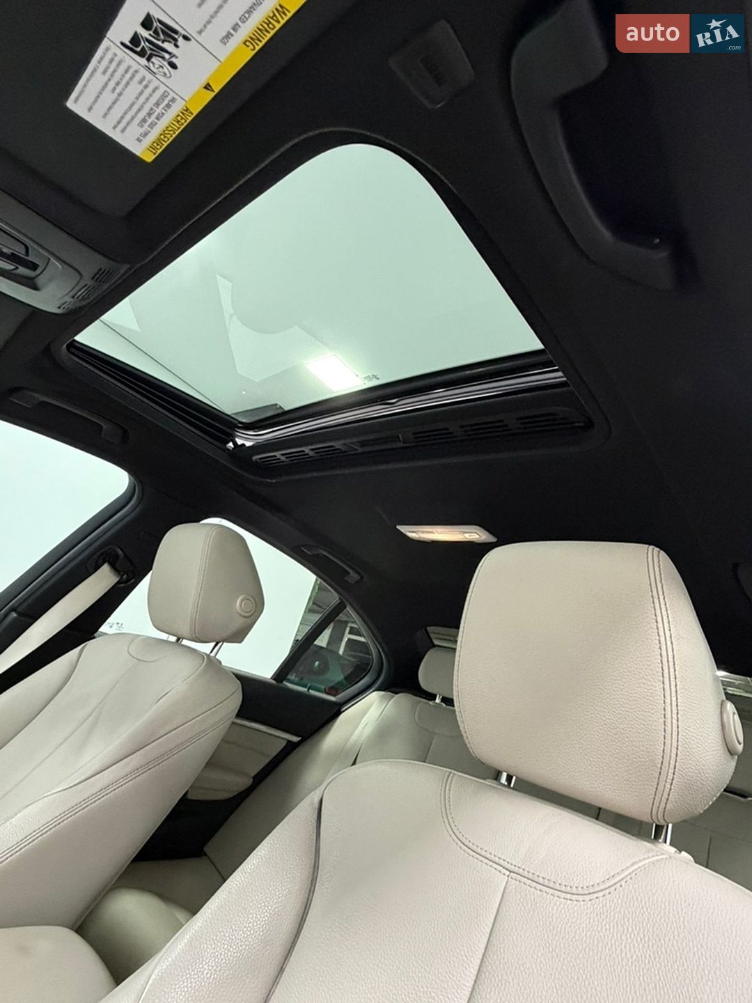 BMW 3 Series 2018 VIN WBA8E1C52JA758643 фото оголошення 29 з 35