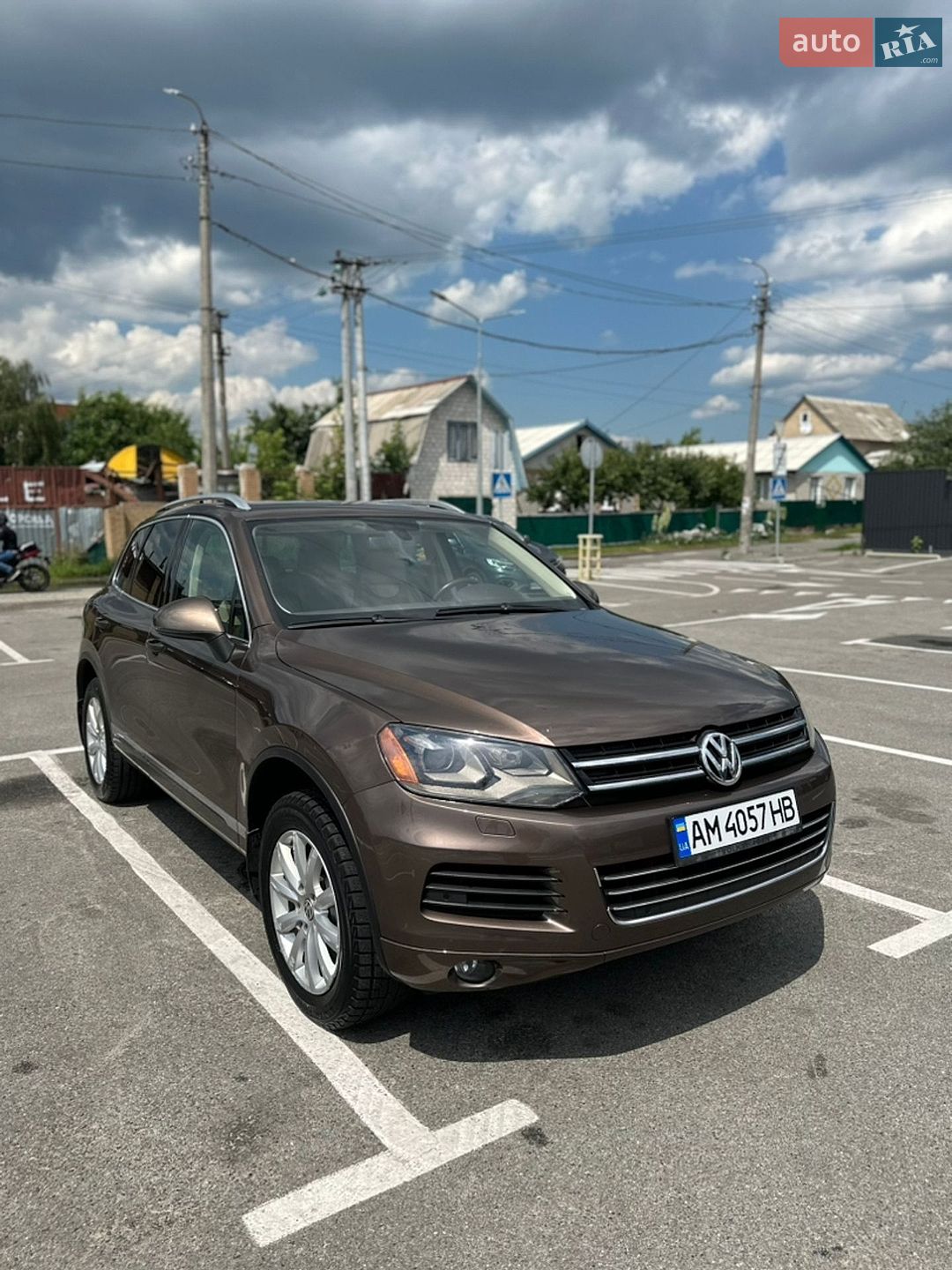 Volkswagen Touareg 2011 VIN WVGFK9BP1CD004716 фото оголошення 2 з 13