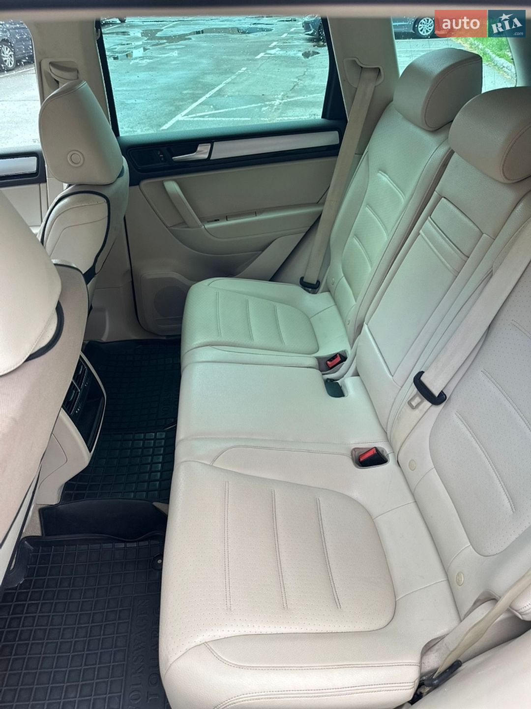 Volkswagen Touareg 2011 VIN WVGFK9BP1CD004716 фото оголошення 13 з 13