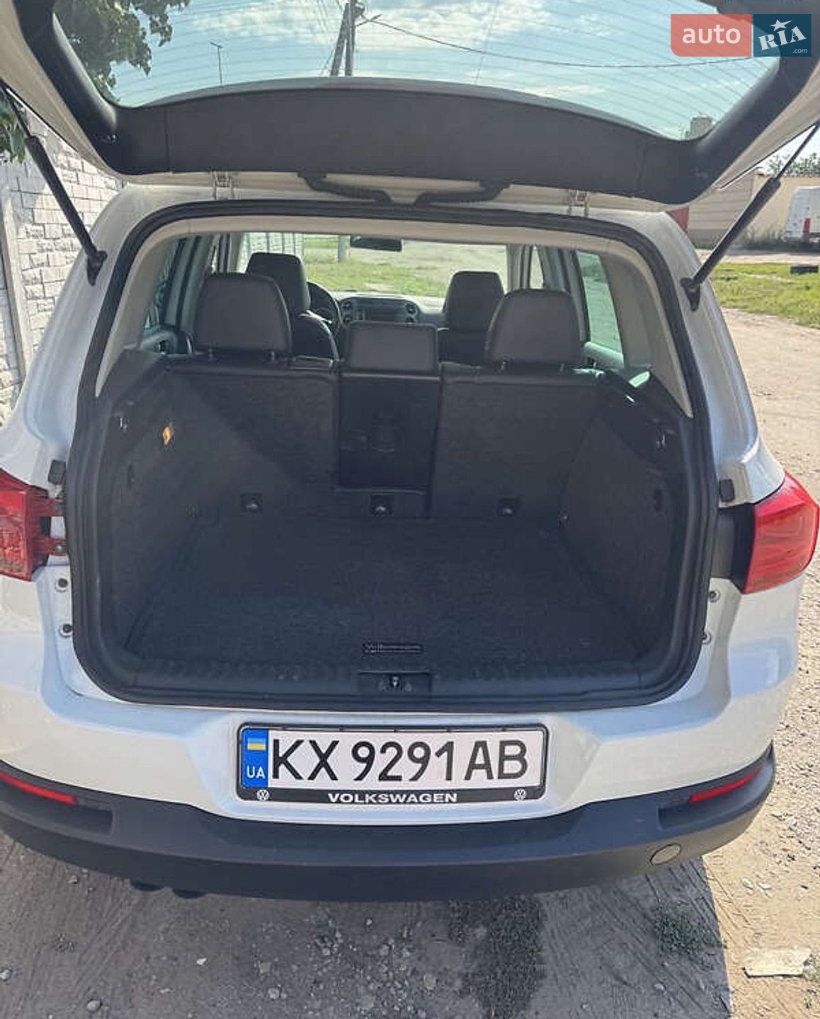 Volkswagen Tiguan 2015 VIN WVGBV7AX9FW116247 фото оголошення 6 з 10