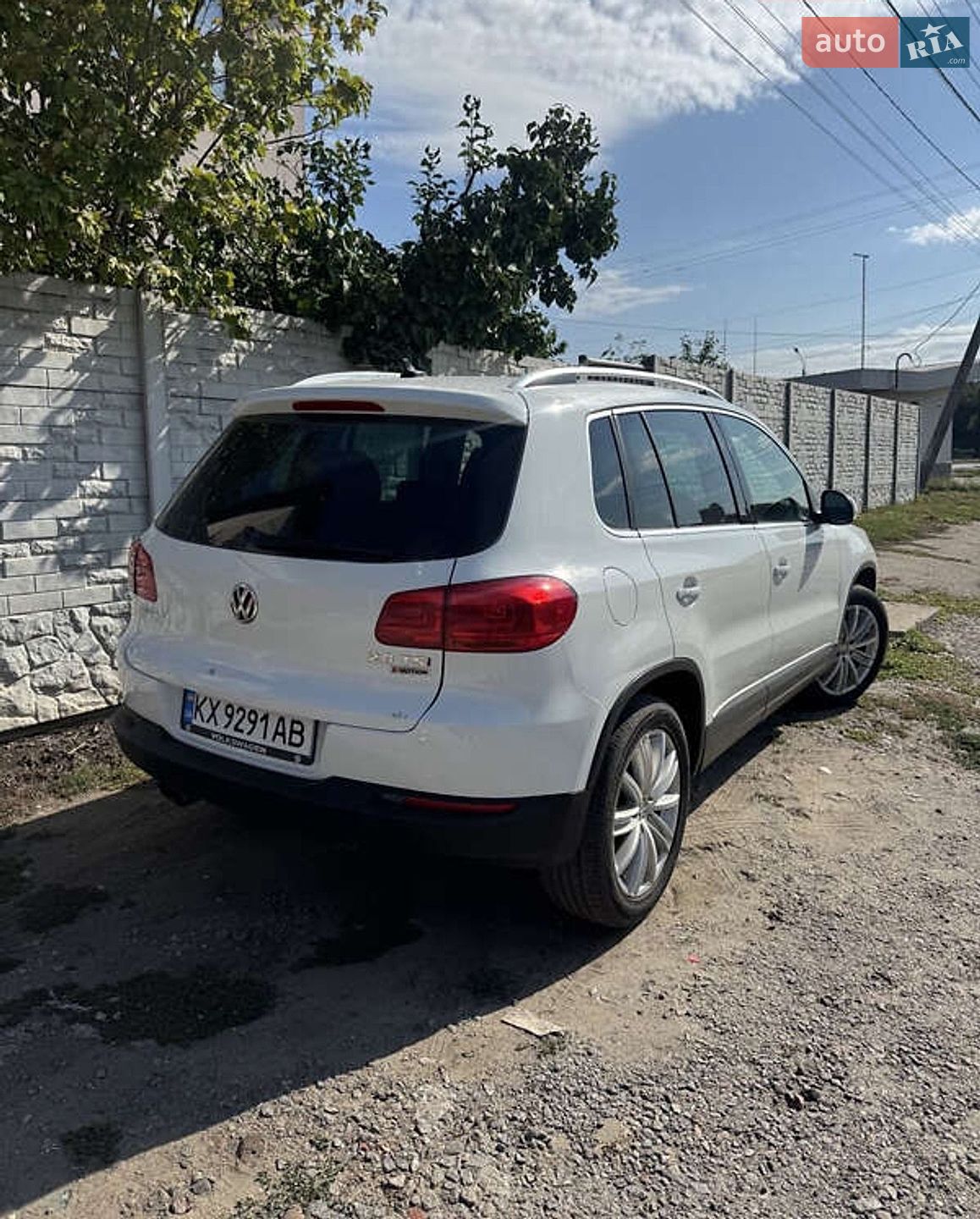 Volkswagen Tiguan 2015 VIN WVGBV7AX9FW116247 фото оголошення 5 з 10