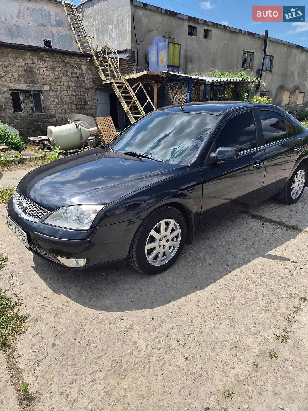 Ford Mondeo 2006 VIN WF04XXGBB46T85703 фото оголошення 4 з 13