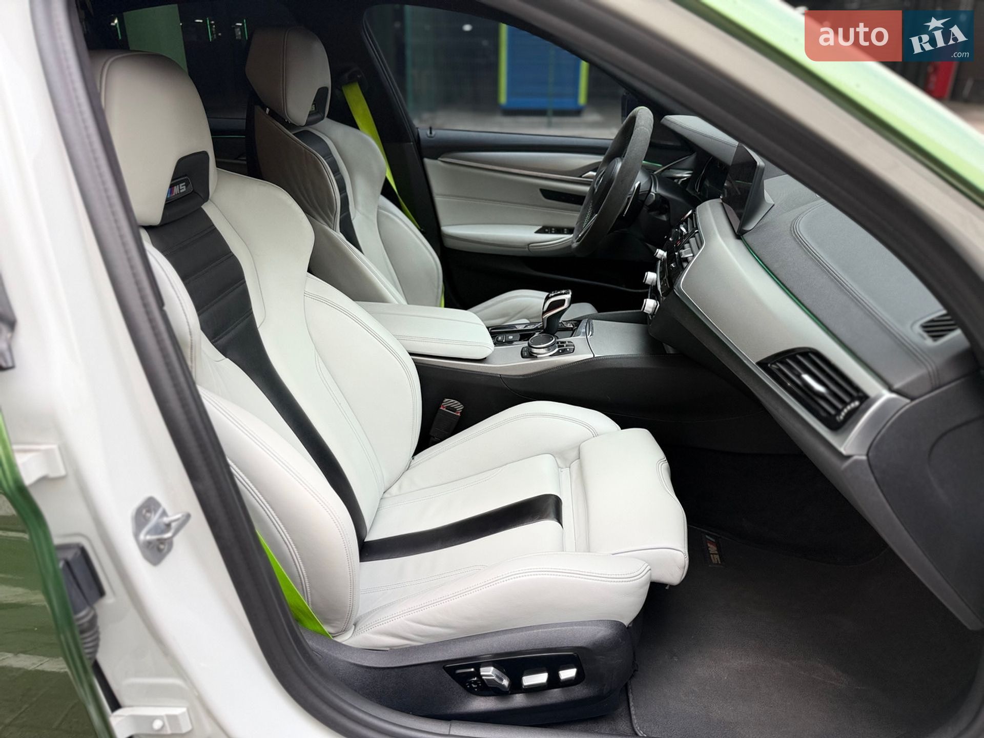 BMW M5 2018 VIN WBSJF0C52KB285939 фото оголошення 19 з 49