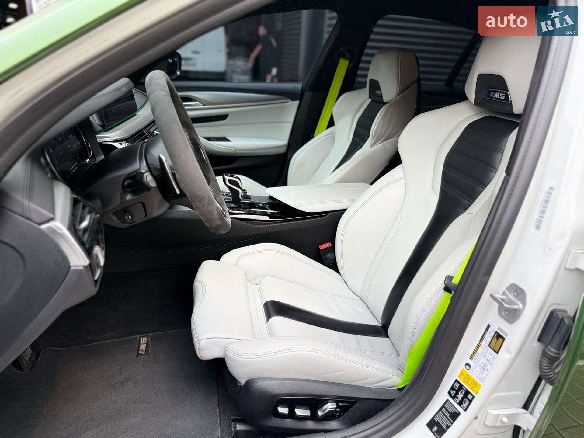 BMW M5 2018 VIN WBSJF0C52KB285939 фото оголошення 43 з 49