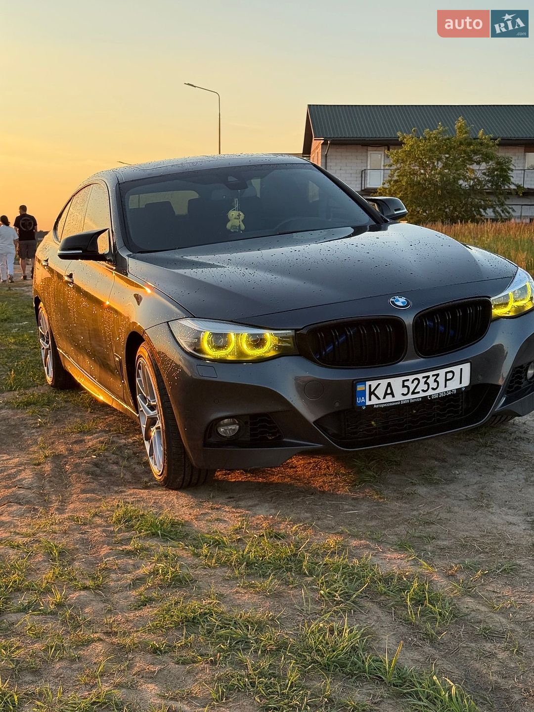 BMW 3 Series GT 2018 VIN WBA8Z9C50JB220505 фото оголошення 2 з 19