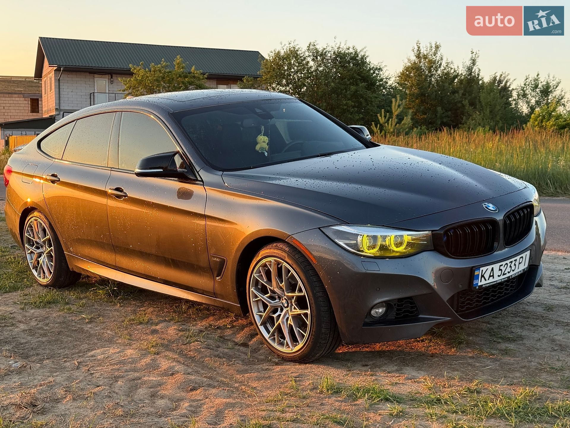 BMW 3 Series GT 2018 VIN WBA8Z9C50JB220505 фото оголошення 6 з 19