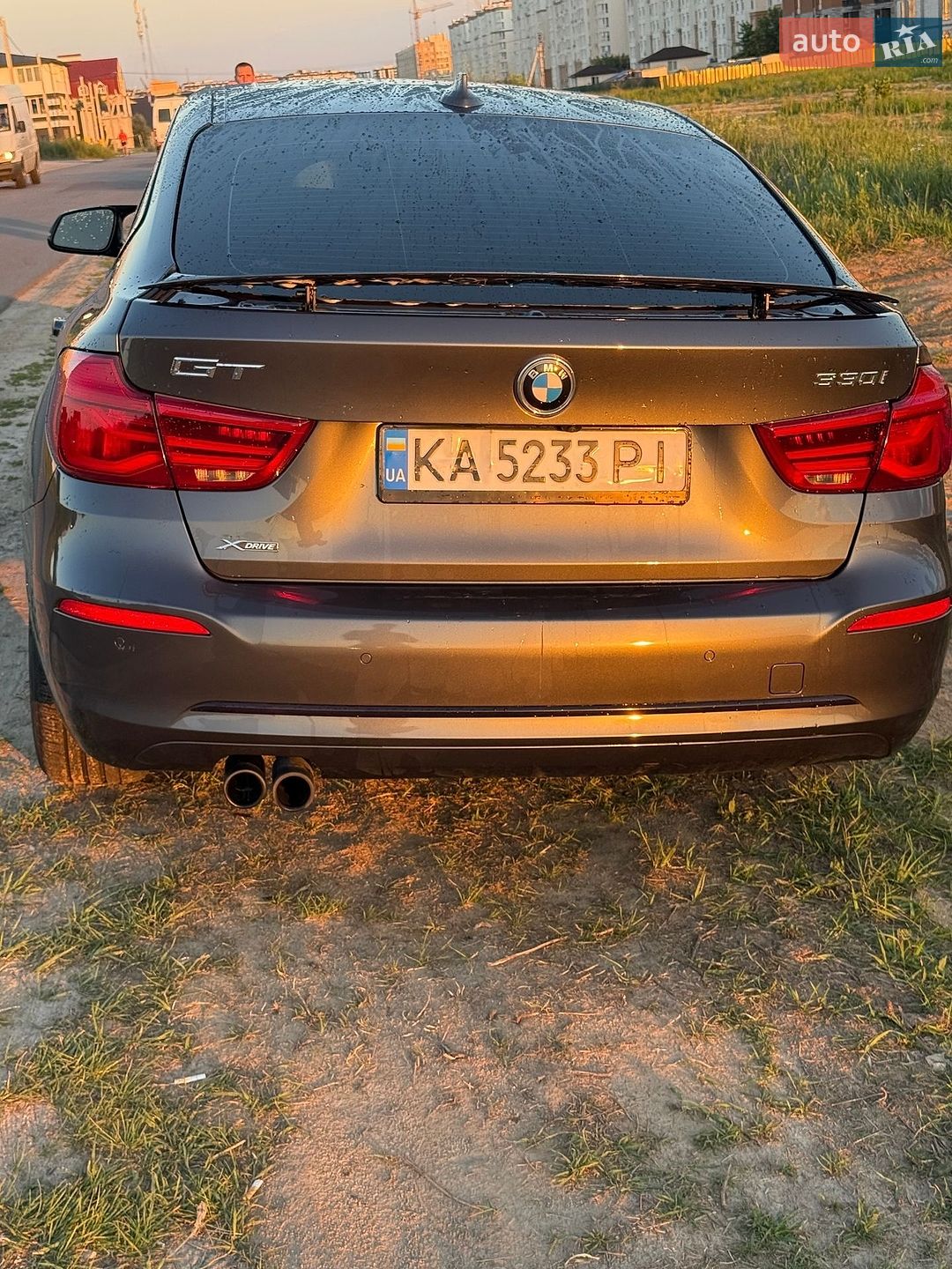 BMW 3 Series GT 2018 VIN WBA8Z9C50JB220505 фото оголошення 3 з 19