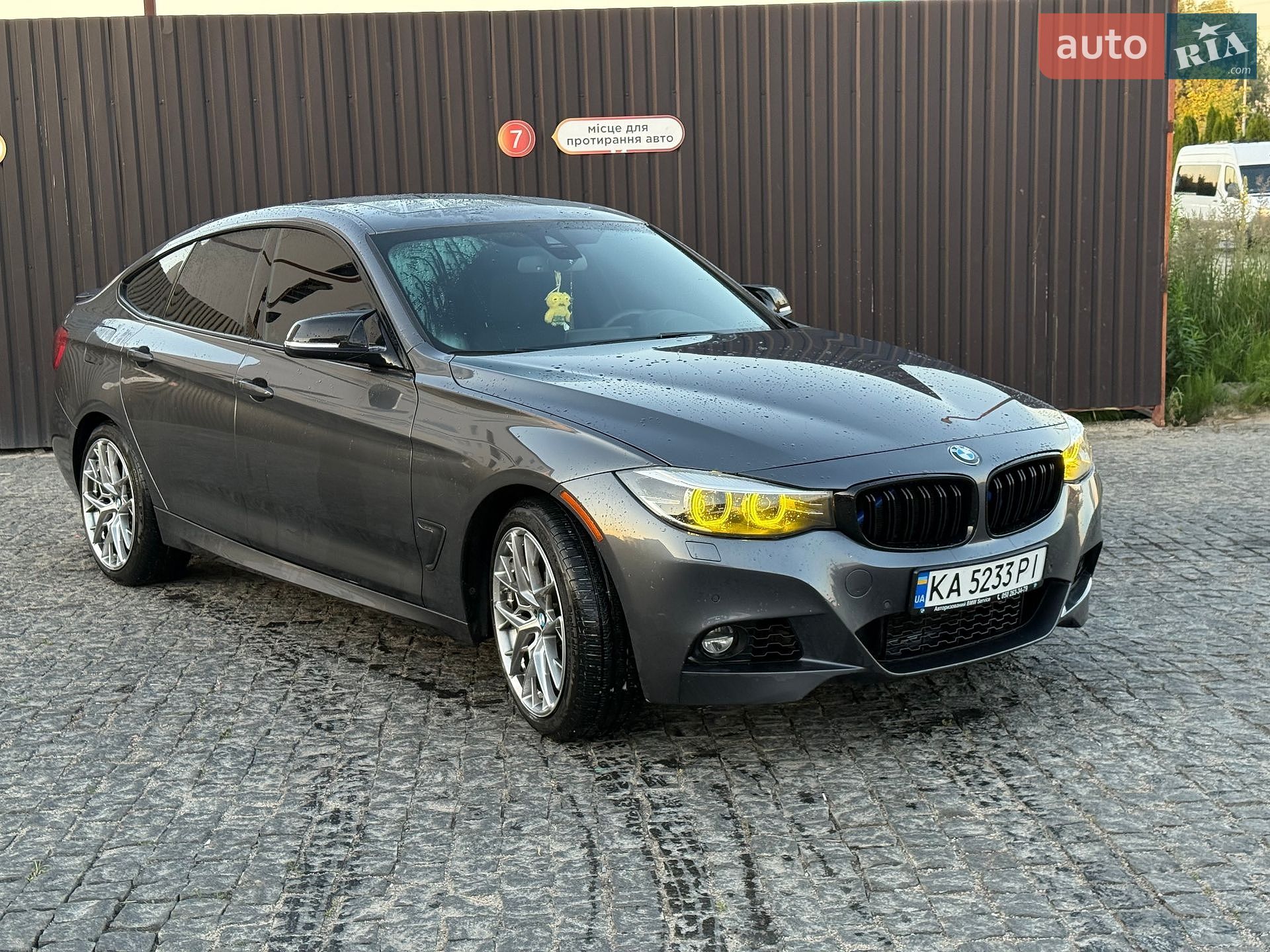 BMW 3 Series GT 2018 VIN WBA8Z9C50JB220505 фото оголошення 13 з 19
